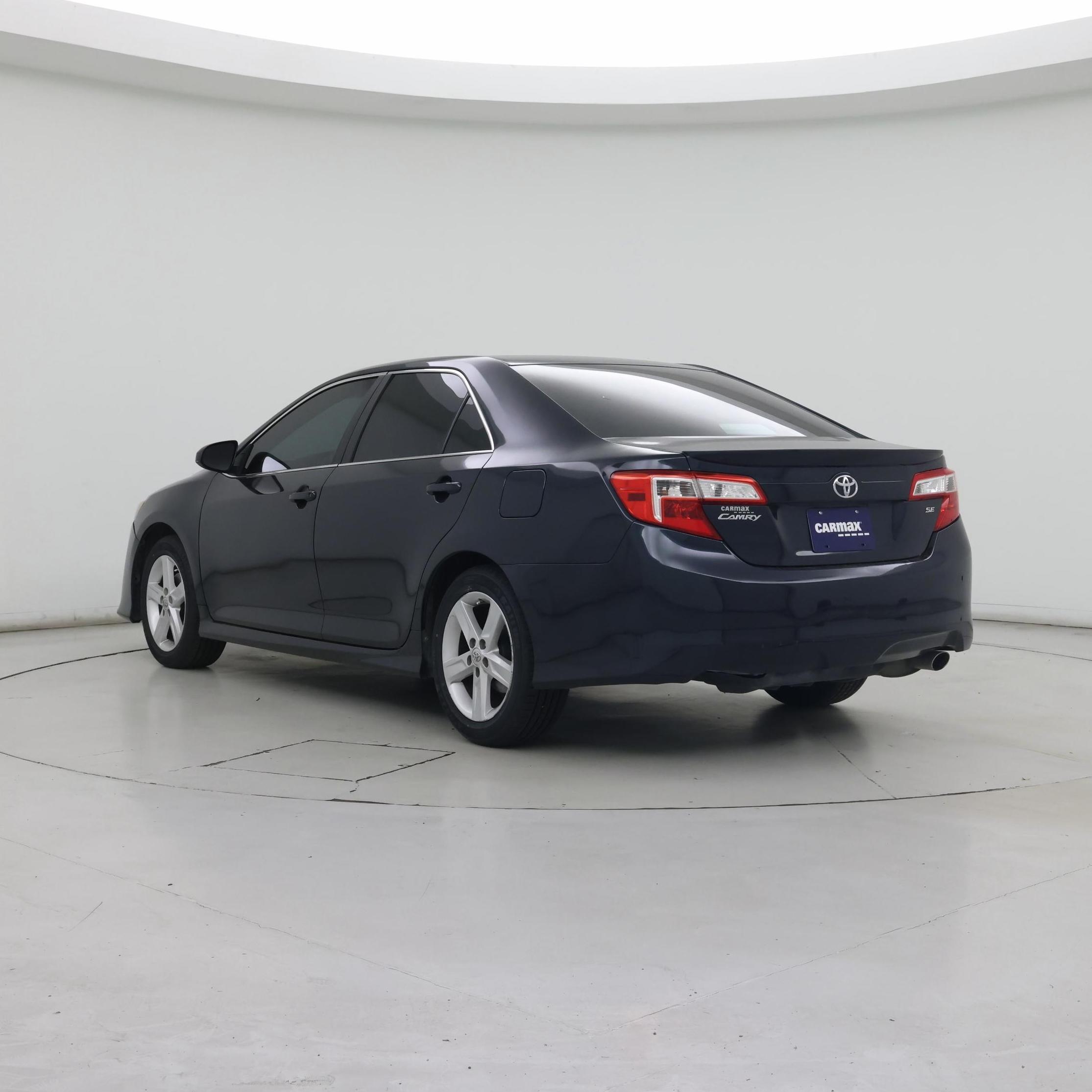 Thumbnail: 2014 Toyota Camry - 2