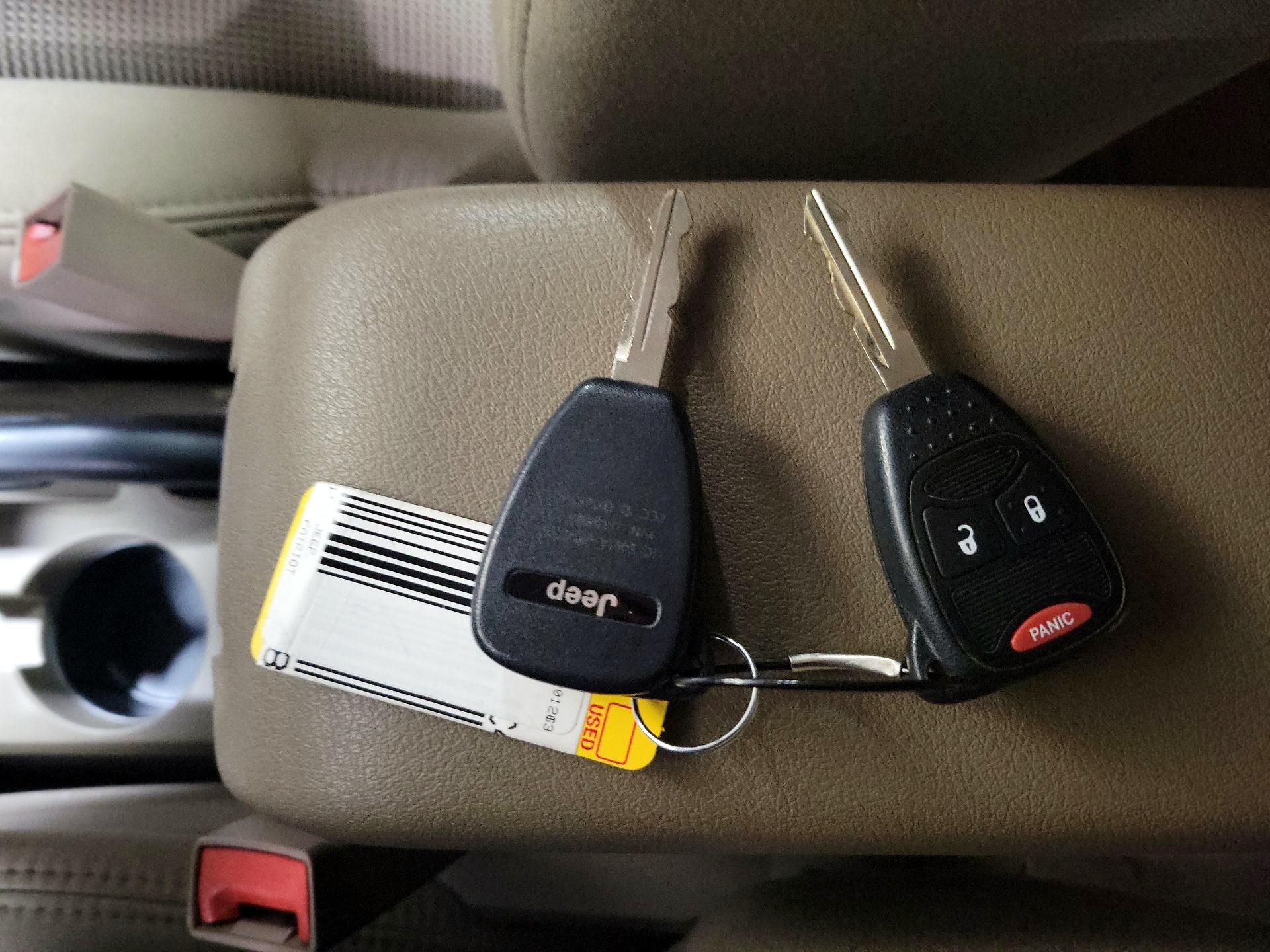 Thumbnail: 2014 Jeep Patriot - 19