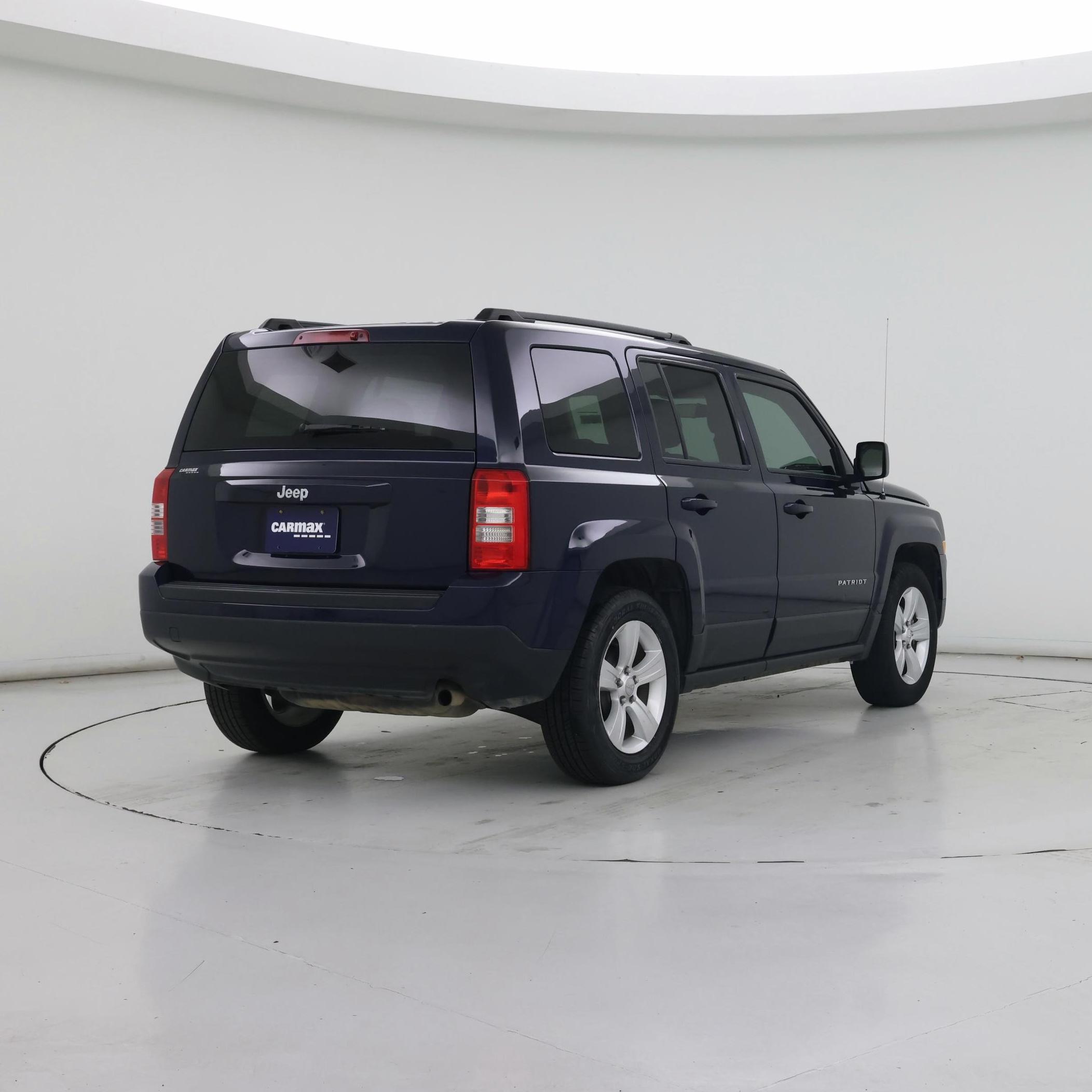 Thumbnail: 2014 Jeep Patriot - 8