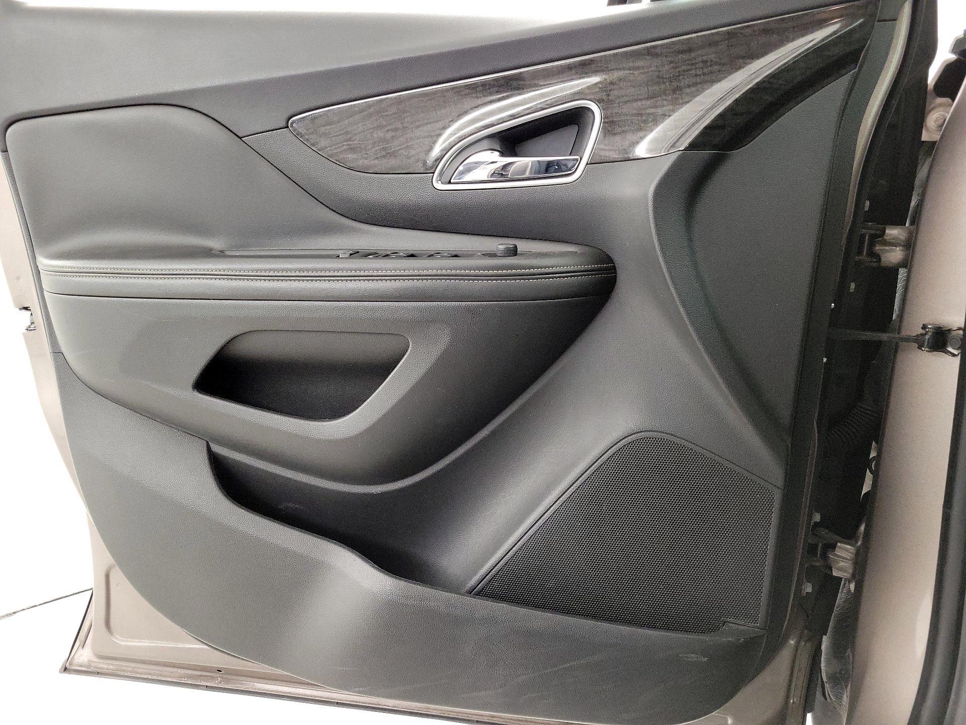 Thumbnail: 2015 Buick Encore - 12