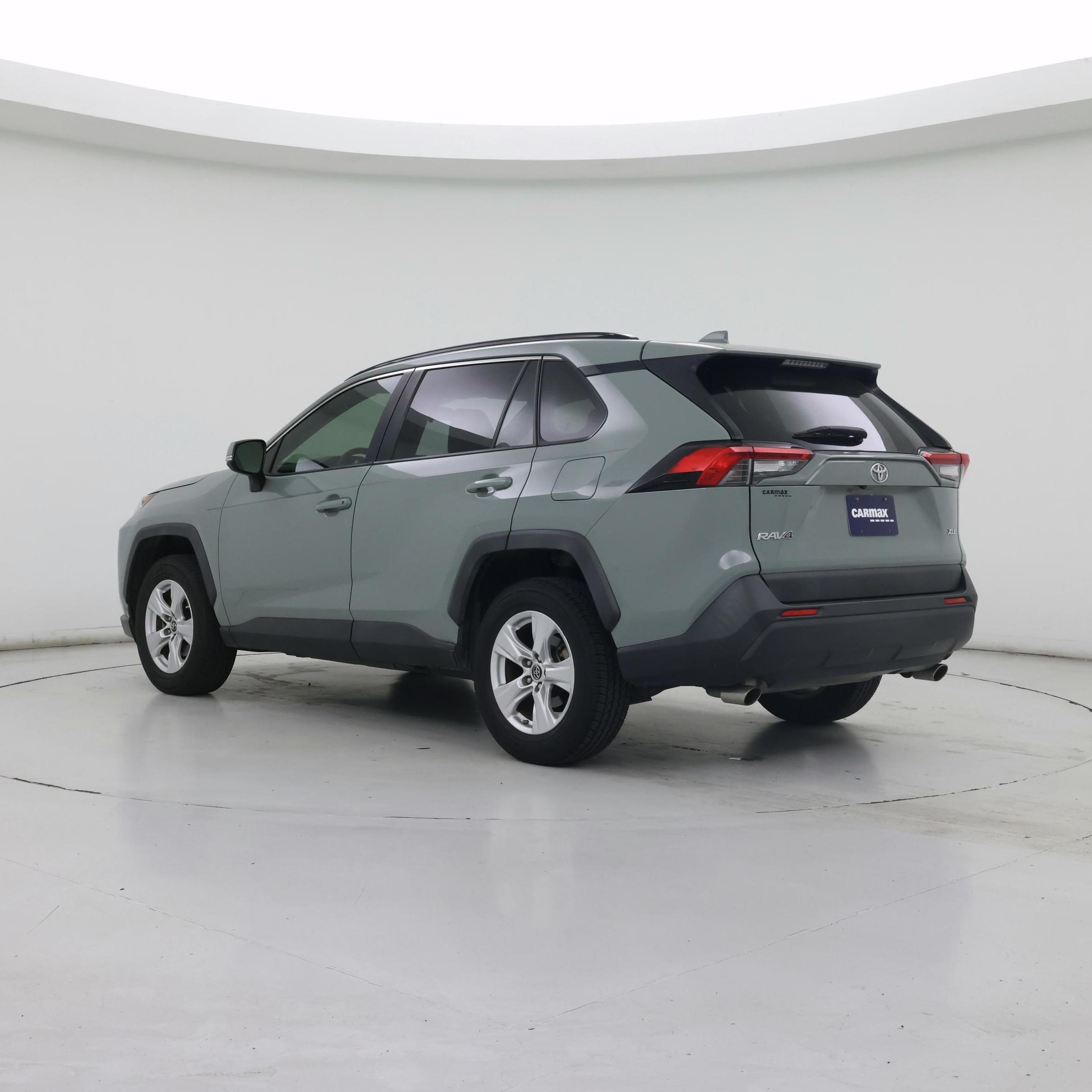 Thumbnail: 2019 Toyota RAV4 - 2
