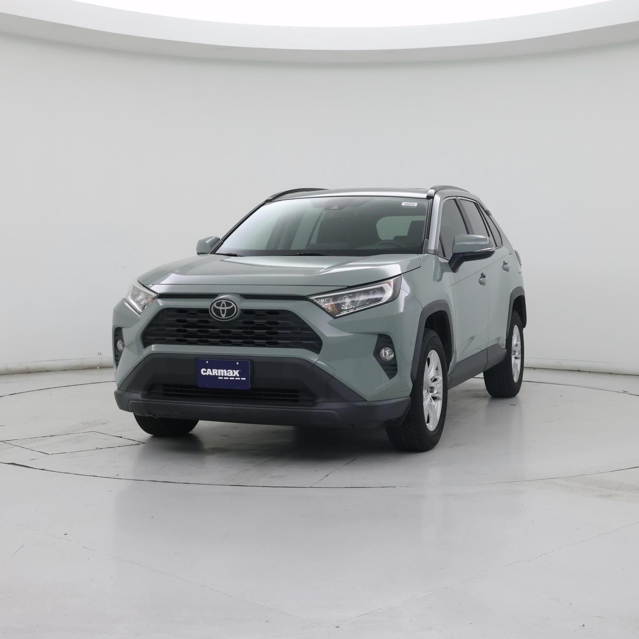 Thumbnail: 2019 Toyota RAV4 - 4