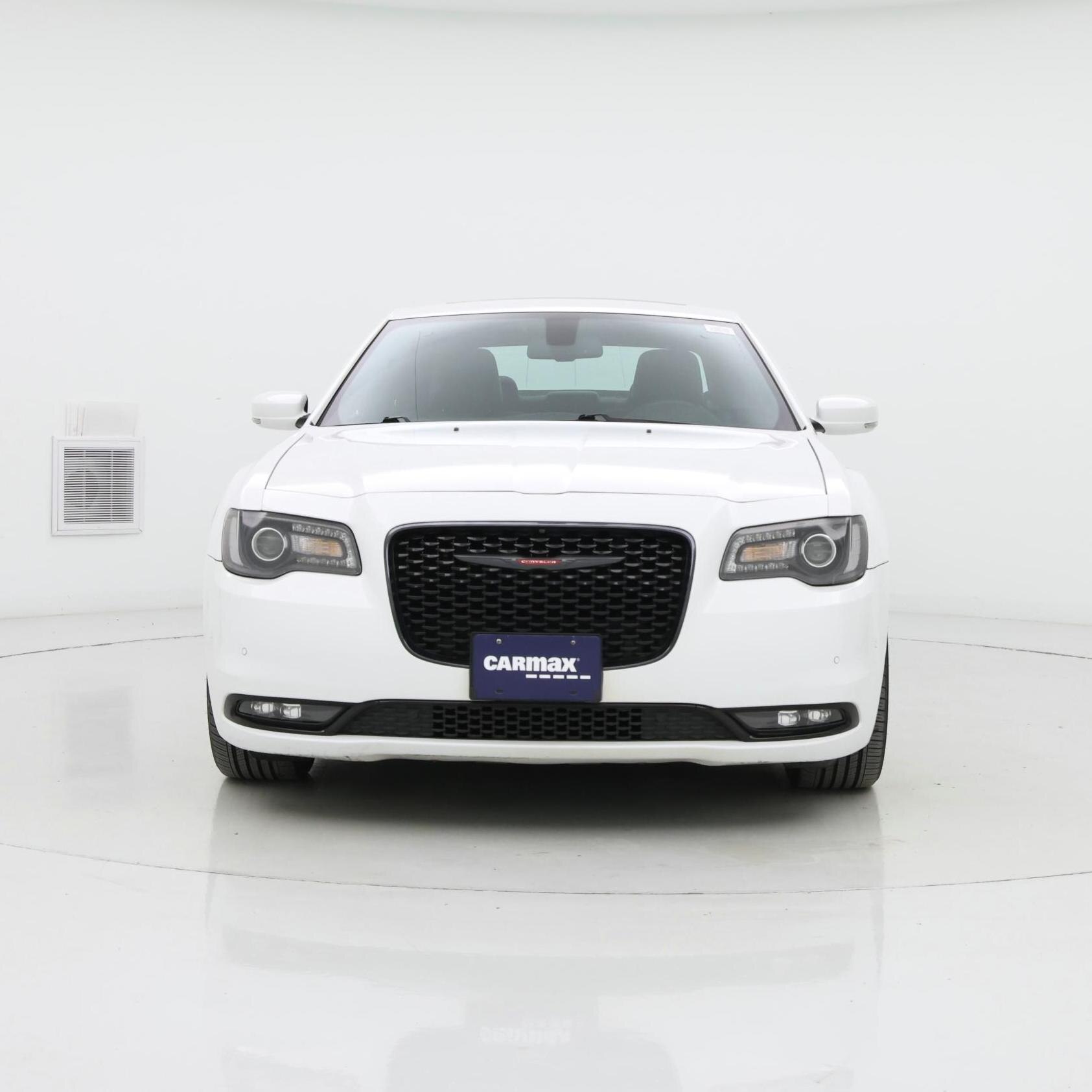 Thumbnail: 2022 Chrysler 300 - 5