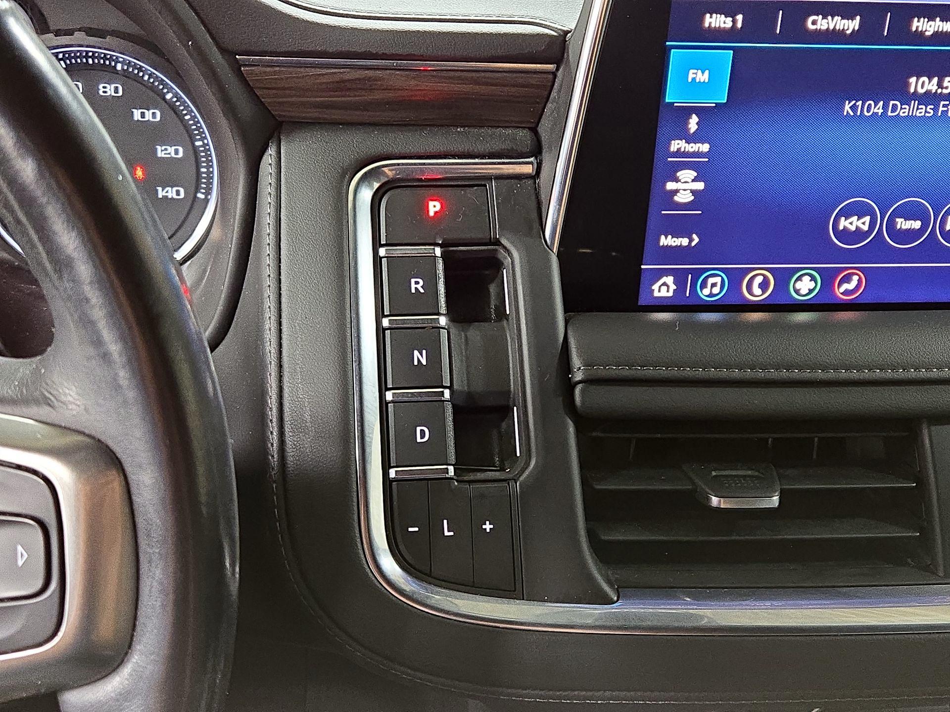 Thumbnail: 2021 Chevrolet Tahoe - 17