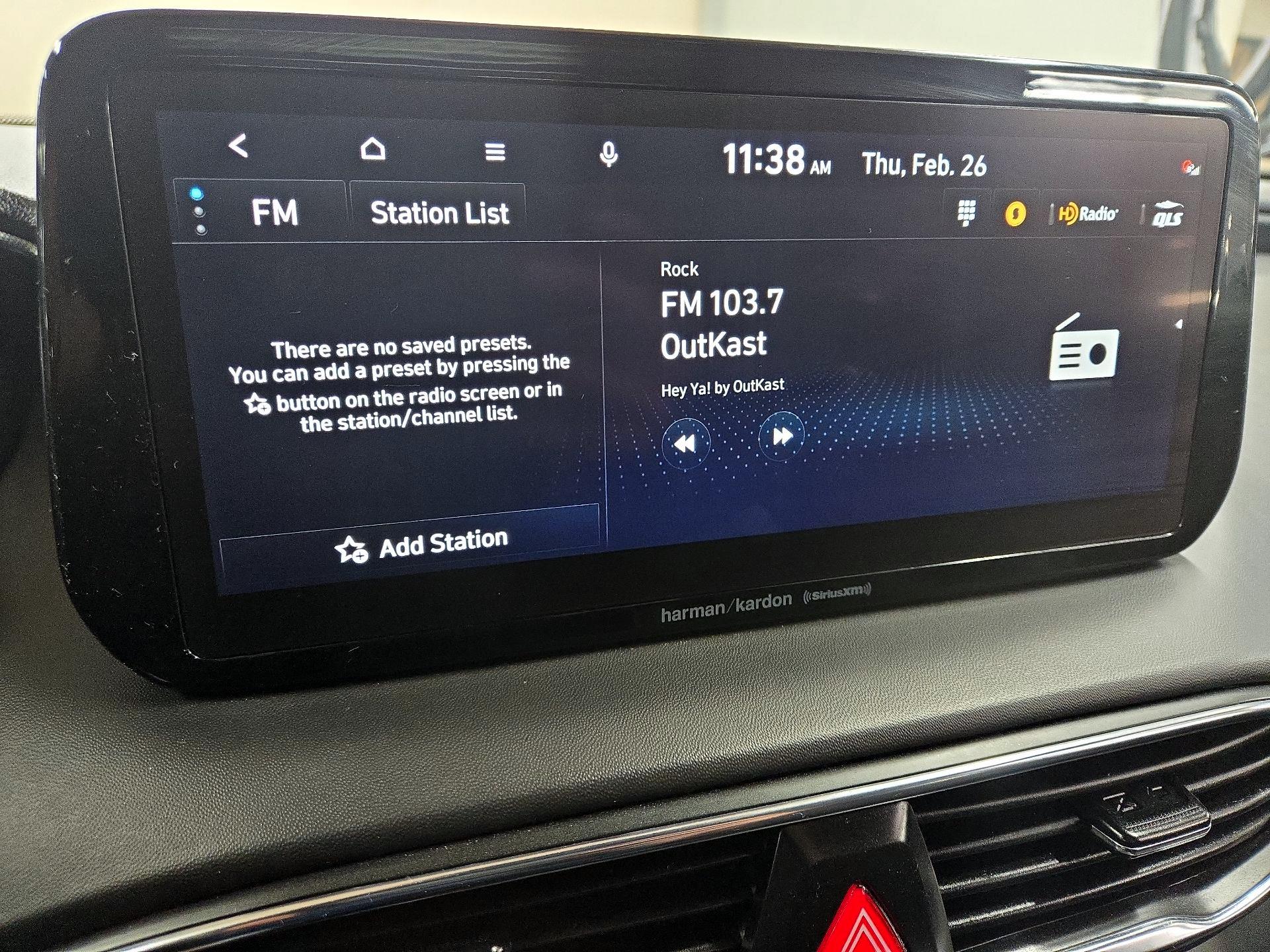 Thumbnail: 2023 Hyundai Santa Fe - 16