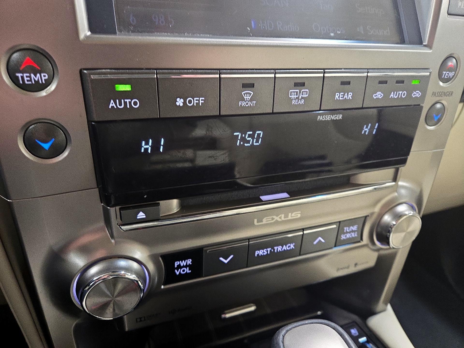 Thumbnail: 2020 Lexus GX - 17