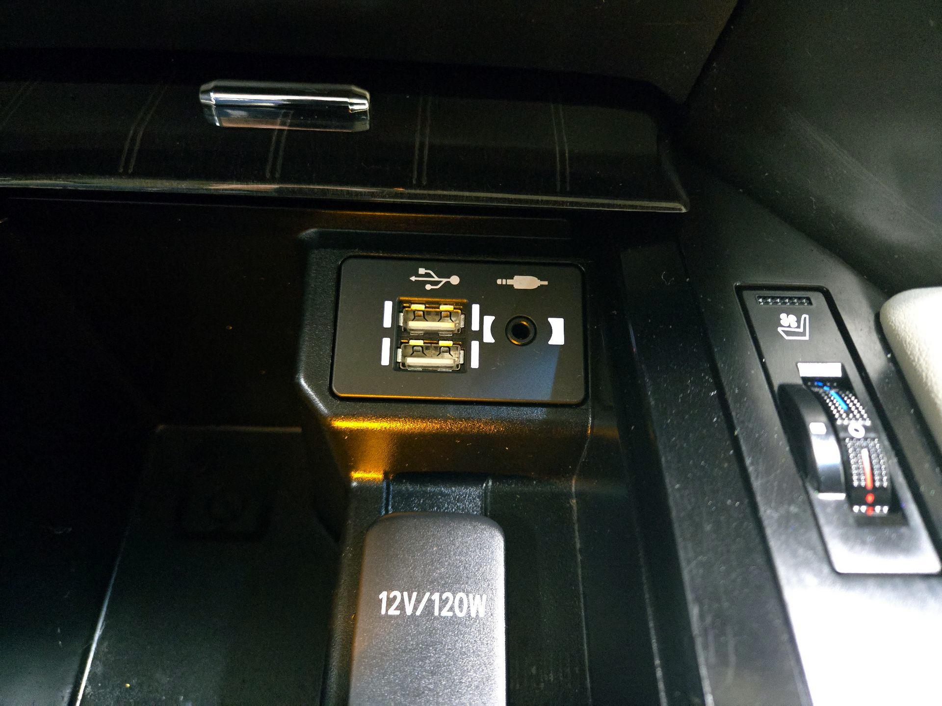 Thumbnail: 2020 Lexus GX - 19