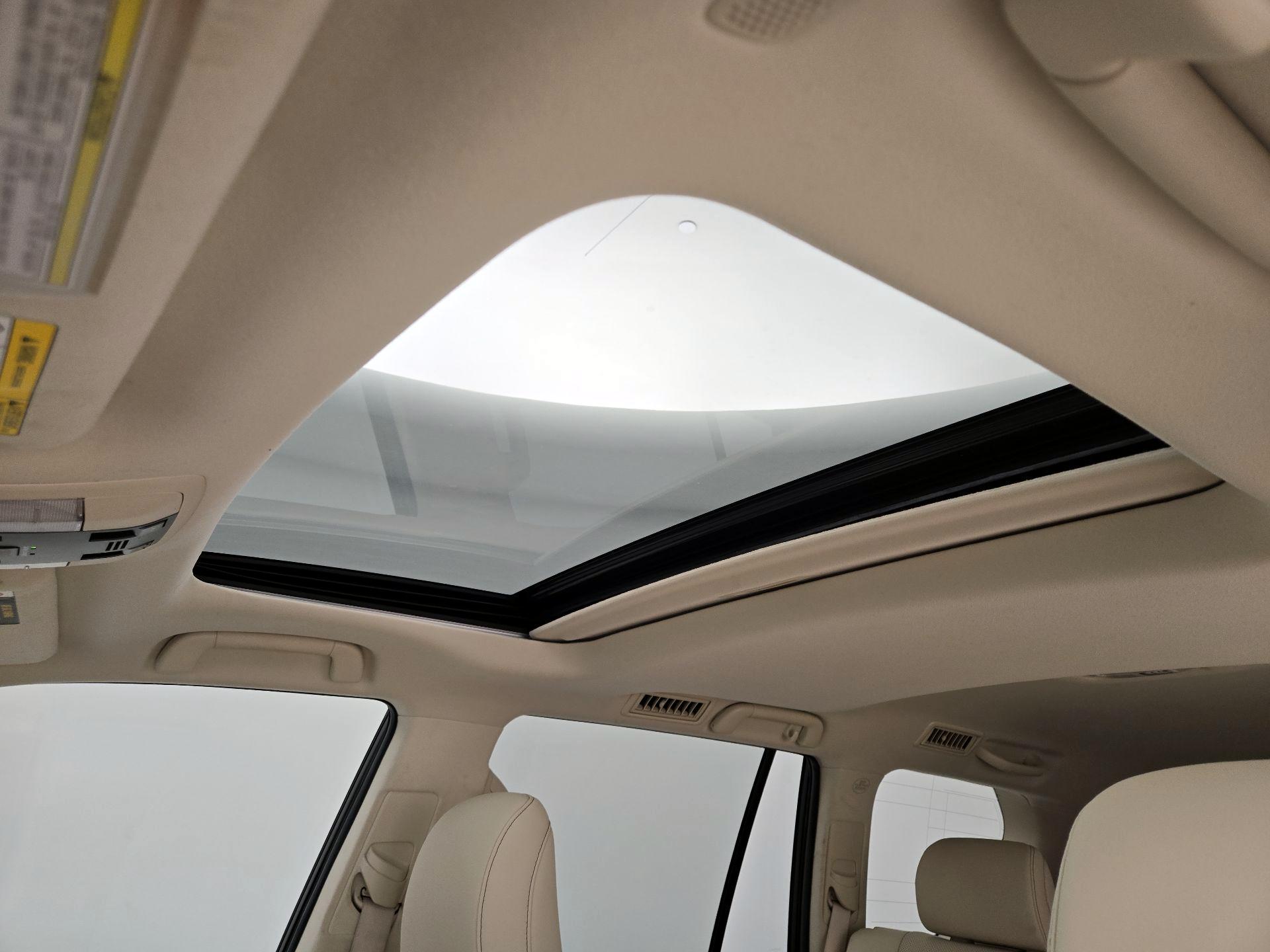 Thumbnail: 2020 Lexus GX - 20