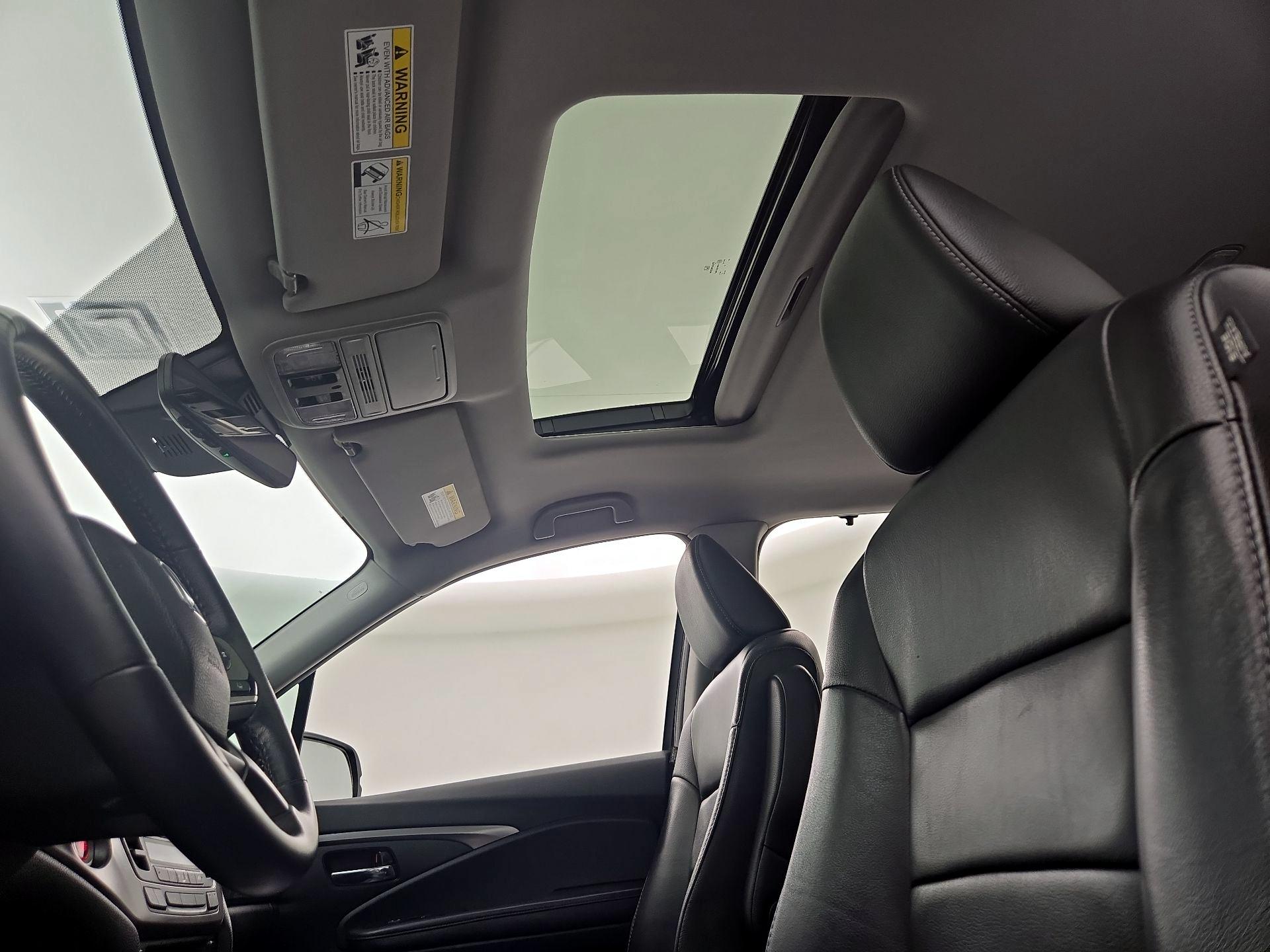 Thumbnail: 2022 Honda Pilot - 19