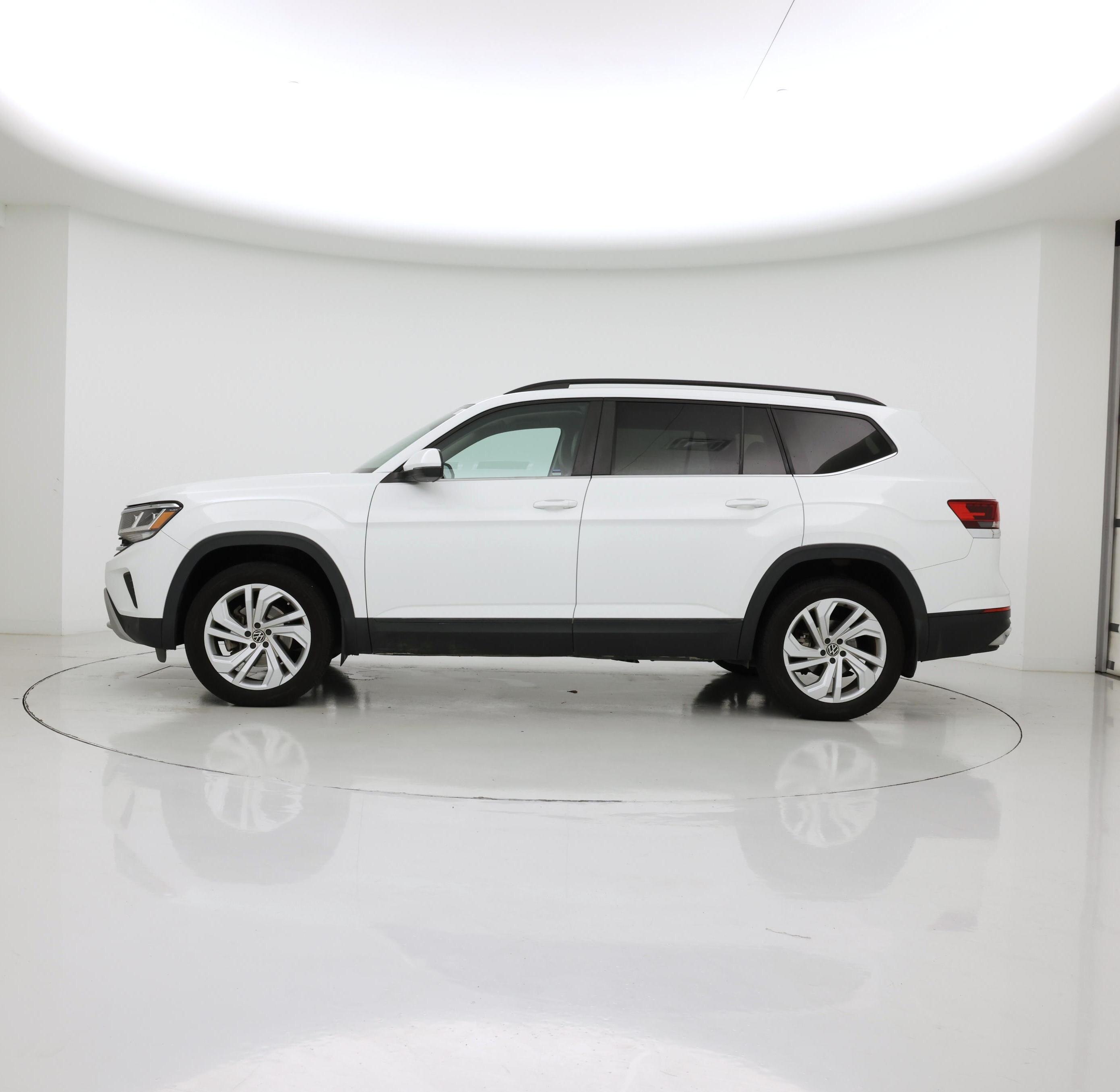 Thumbnail: 2021 Volkswagen Atlas - 3