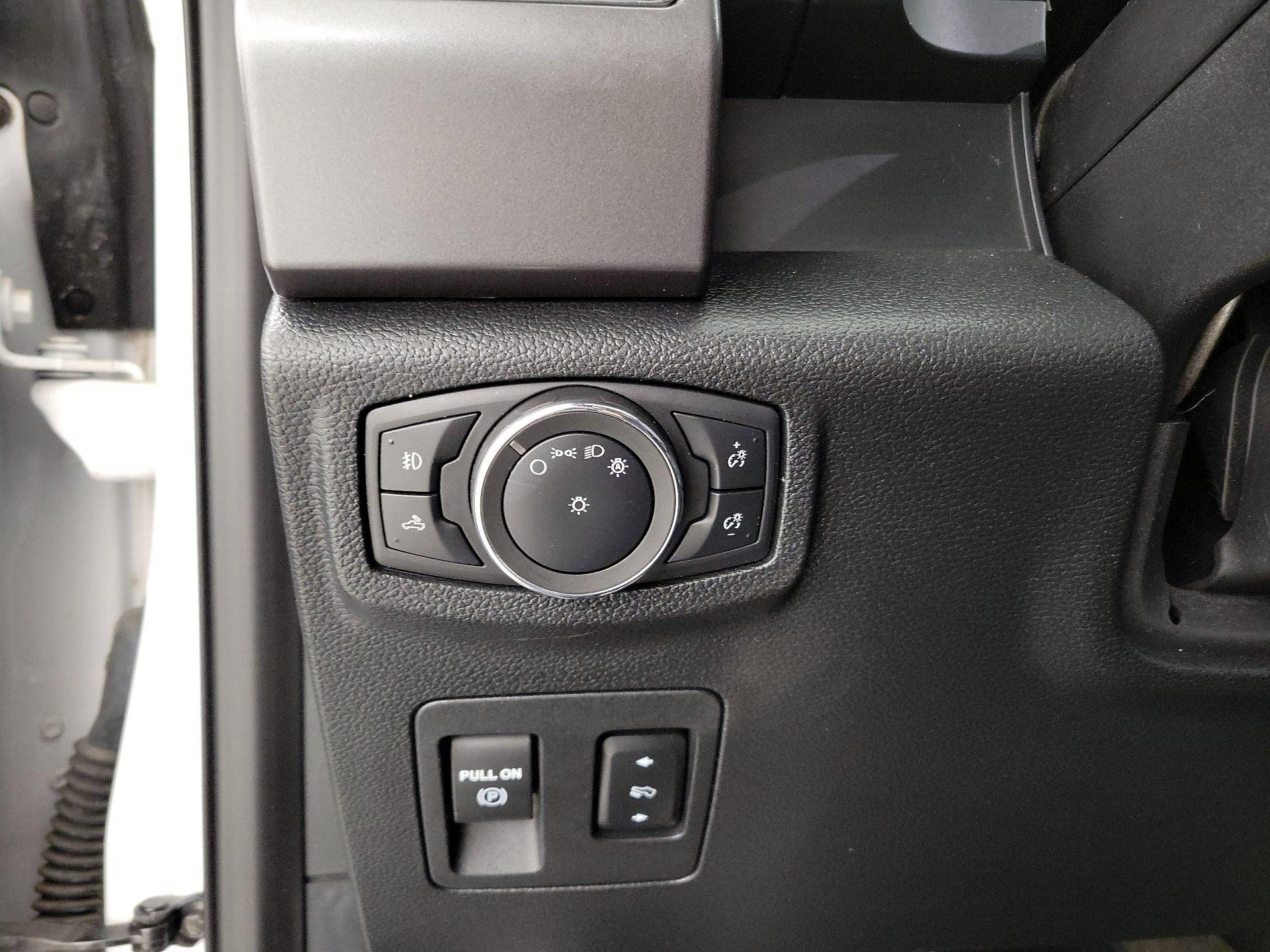 Thumbnail: 2020 Ford F-150 - 13