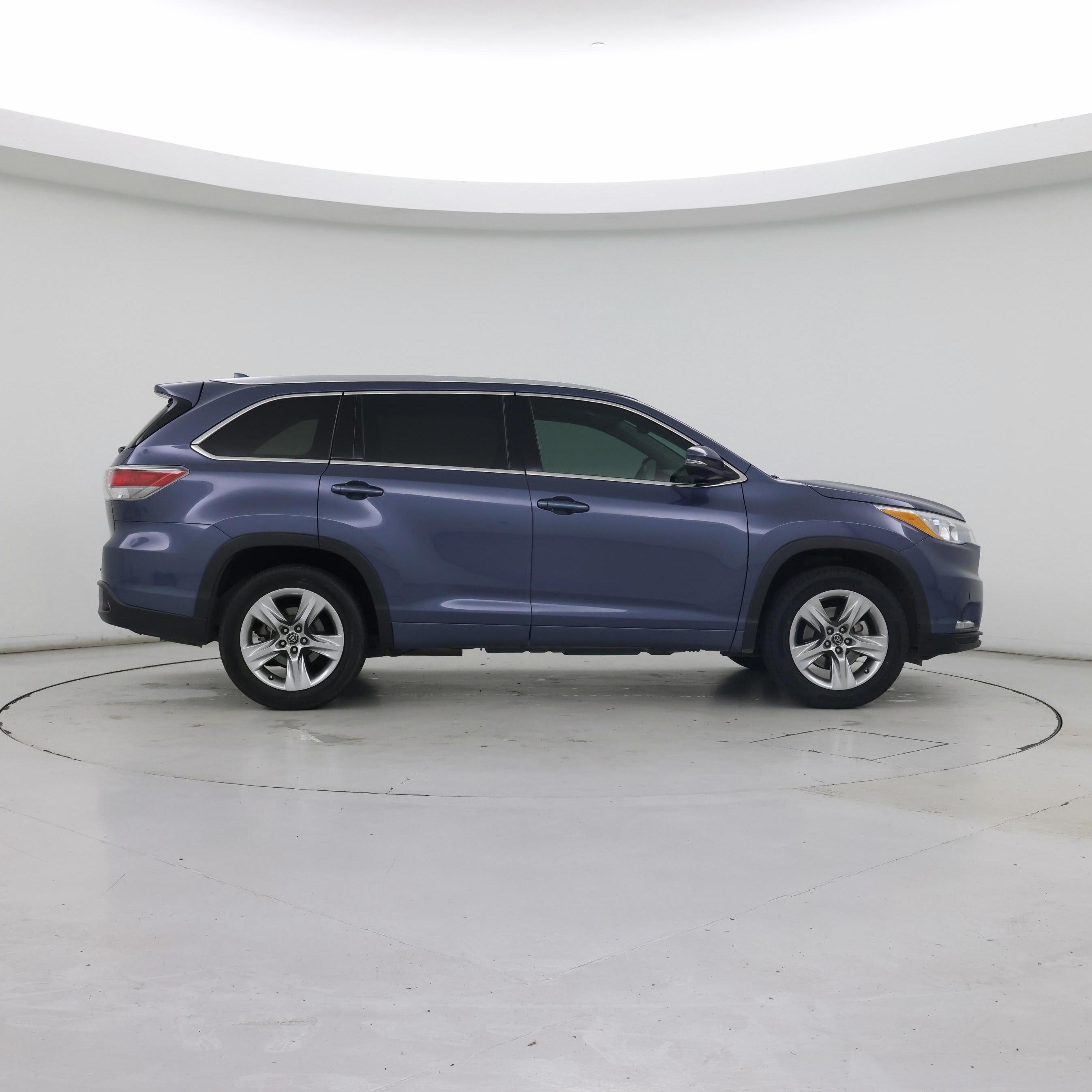 Thumbnail: 2016 Toyota Highlander - 7