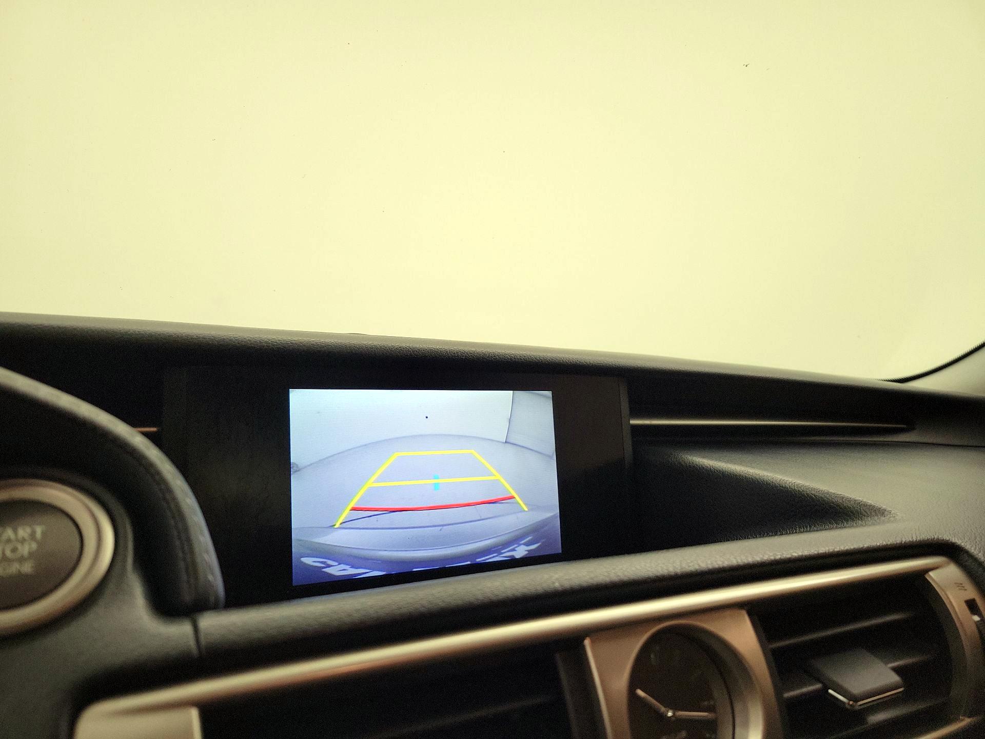 Thumbnail: 2015 Lexus IS - 14