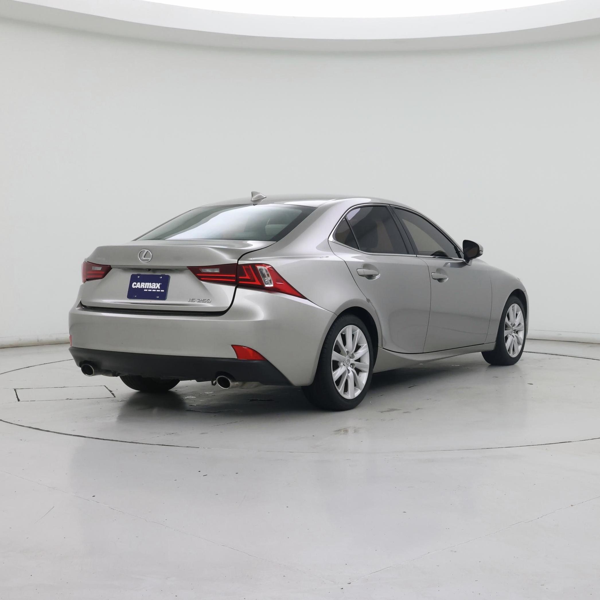 Thumbnail: 2015 Lexus IS - 8