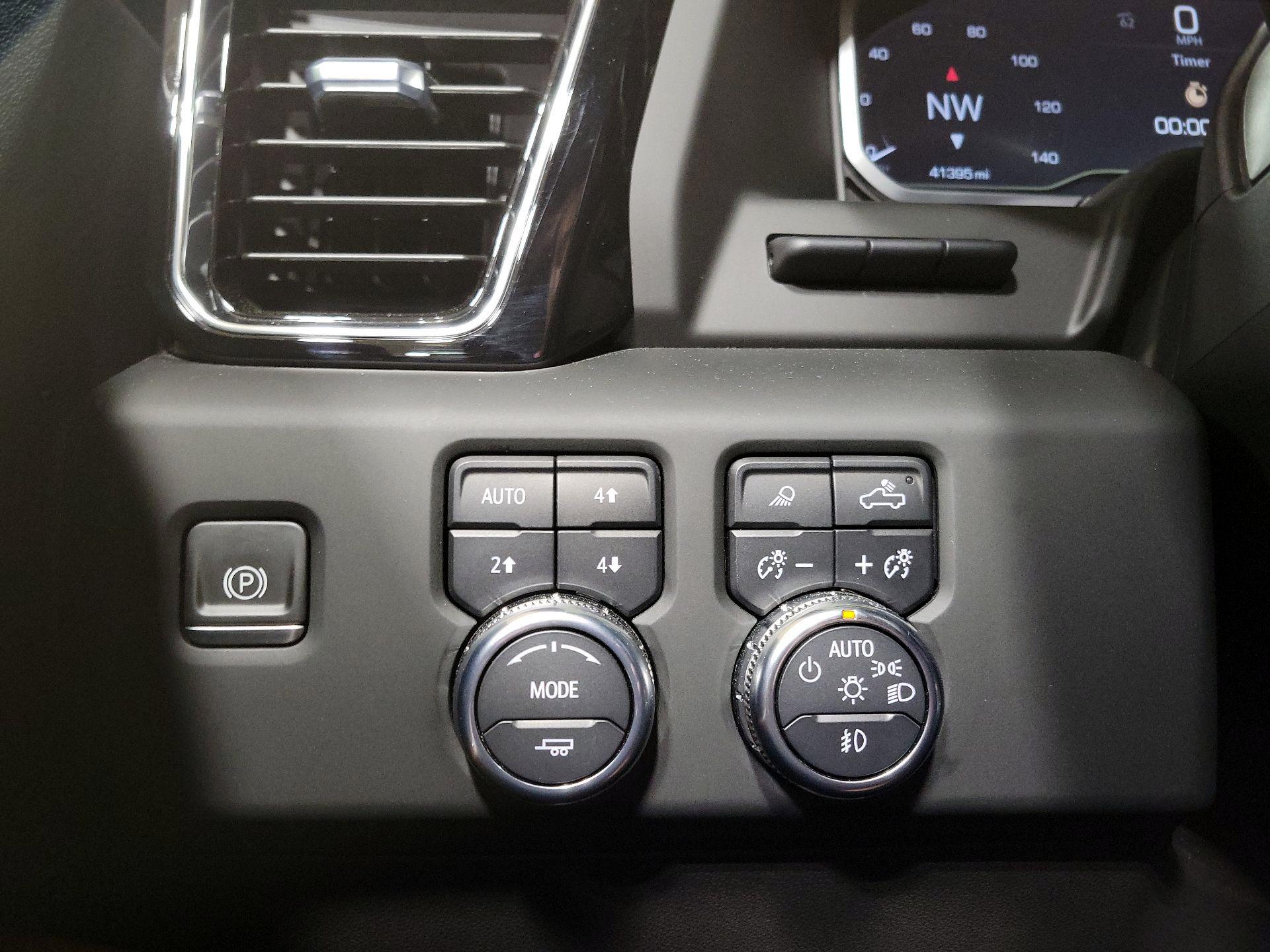 Thumbnail: 2023 GMC Sierra 1500 - 13