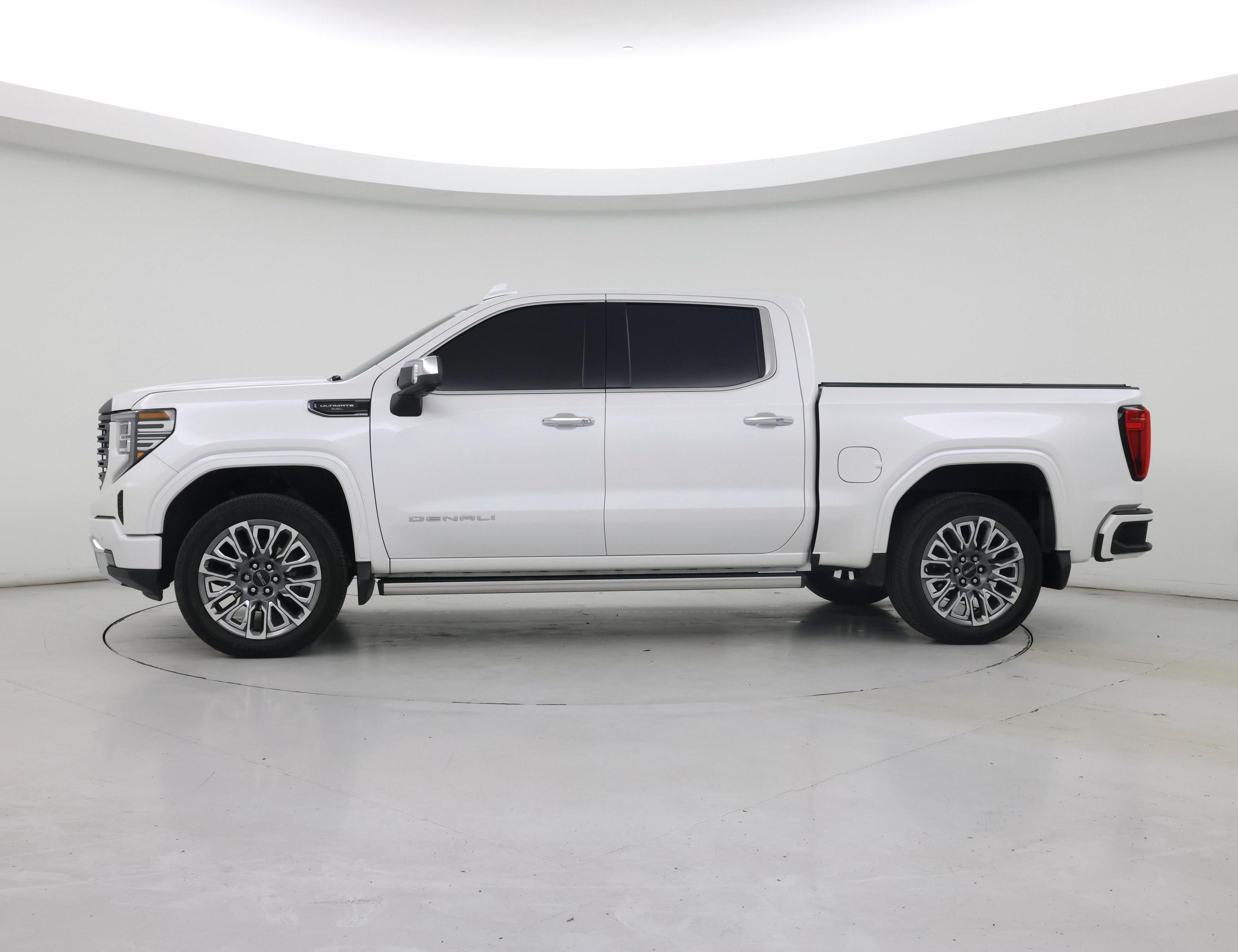 Thumbnail: 2023 GMC Sierra 1500 - 3