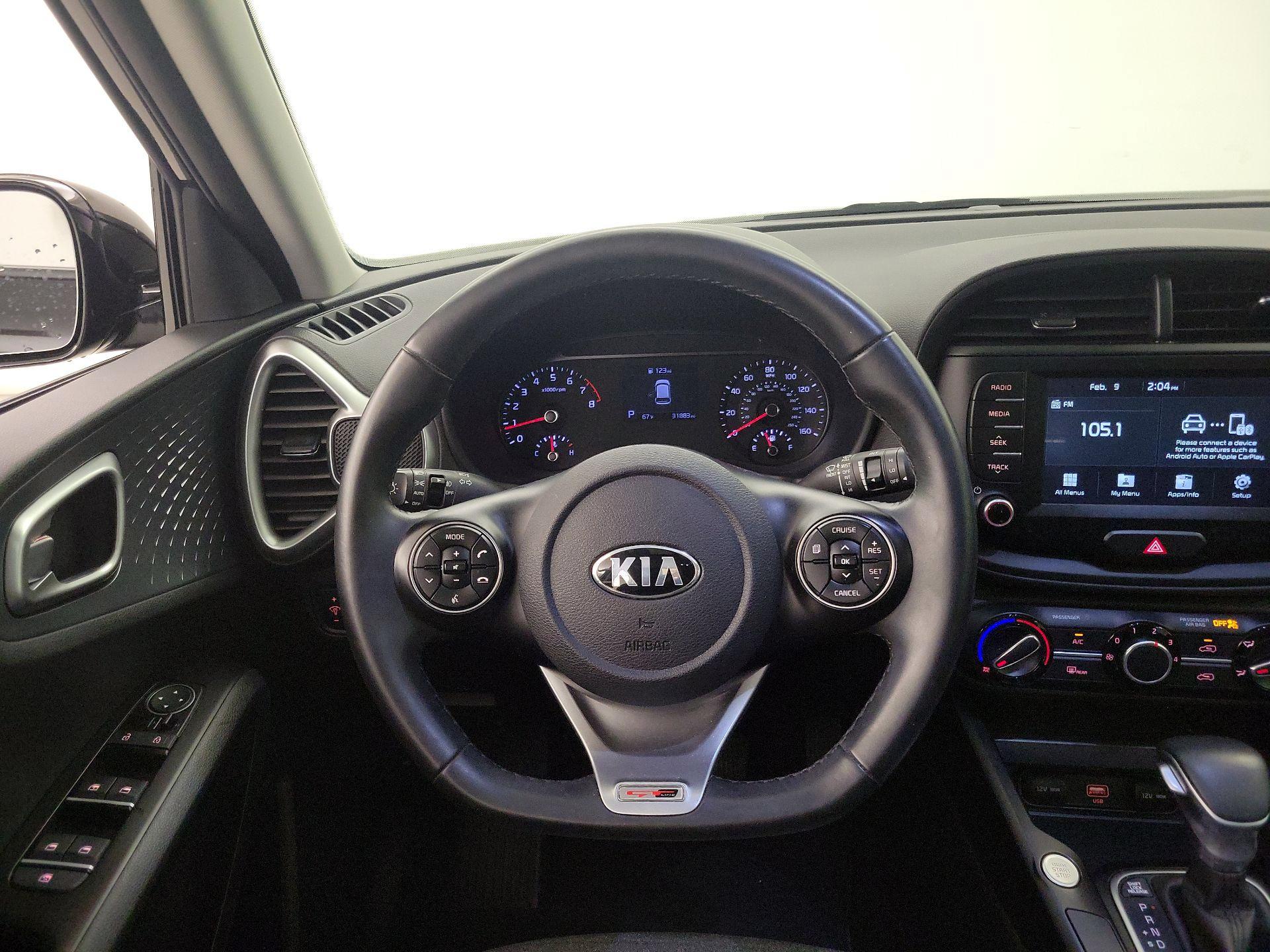 Thumbnail: 2020 Kia Soul - 10