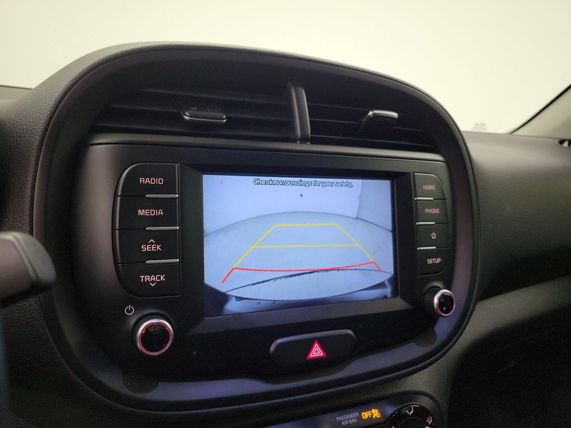 Thumbnail: 2020 Kia Soul - 14