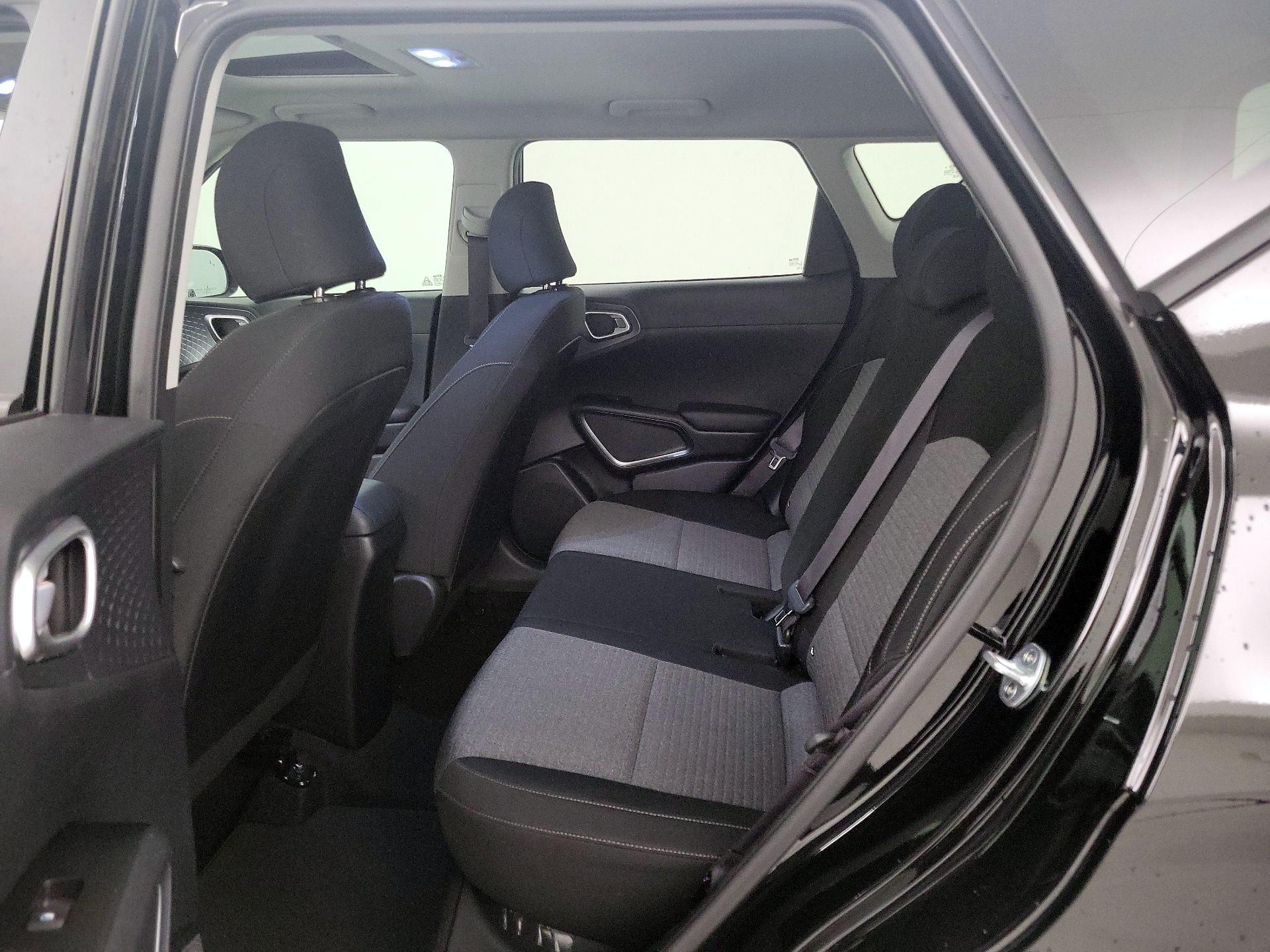 Thumbnail: 2020 Kia Soul - 19