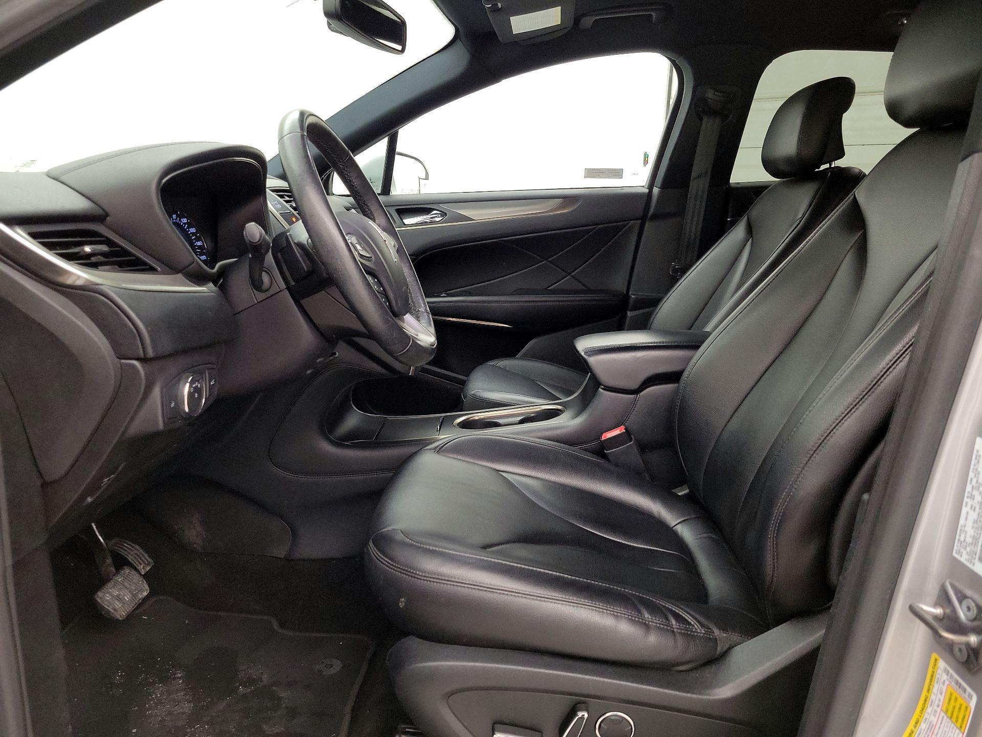 Thumbnail: 2019 Lincoln MKC - 11