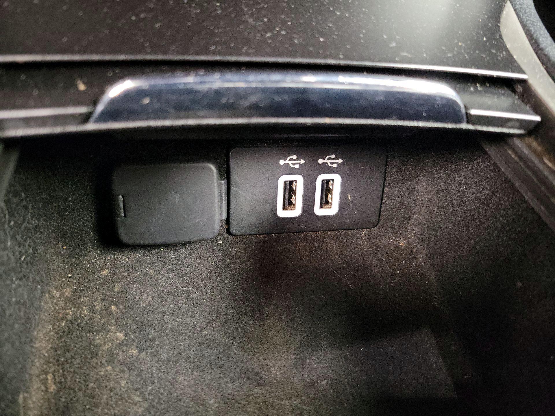 Thumbnail: 2019 Lincoln MKC - 18