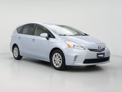 2014 Toyota Prius v Three