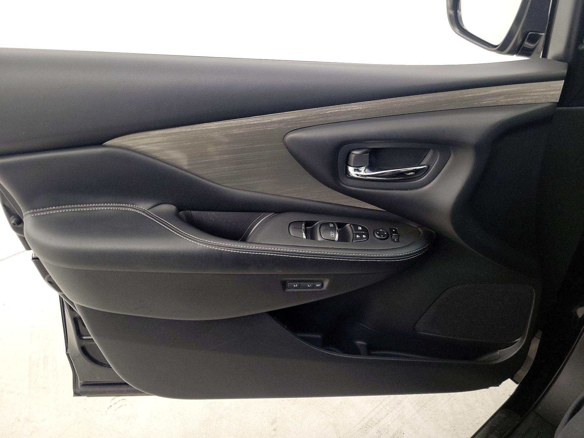 Thumbnail: 2016 Nissan Murano - 12