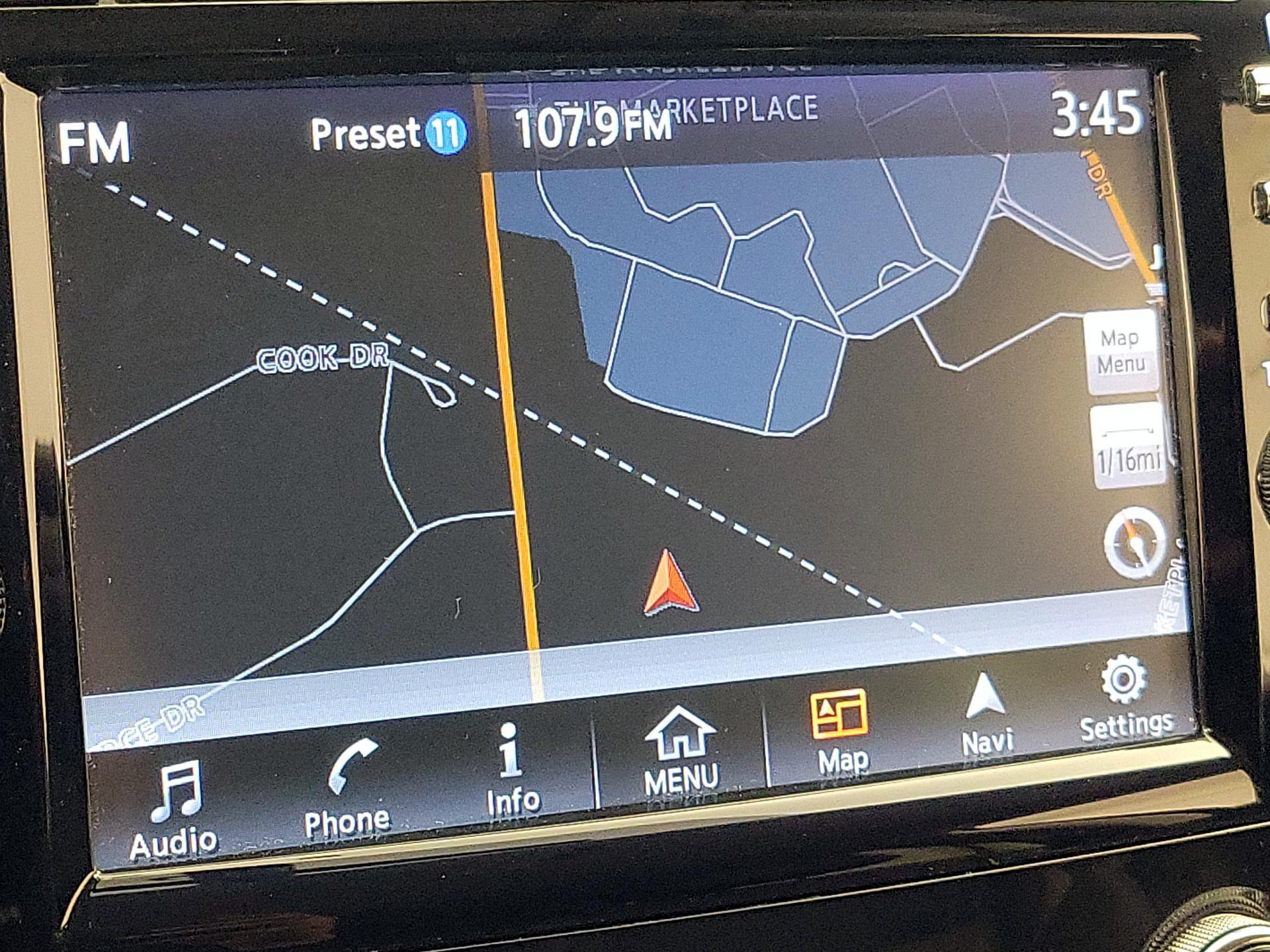 Thumbnail: 2016 Nissan Murano - 14