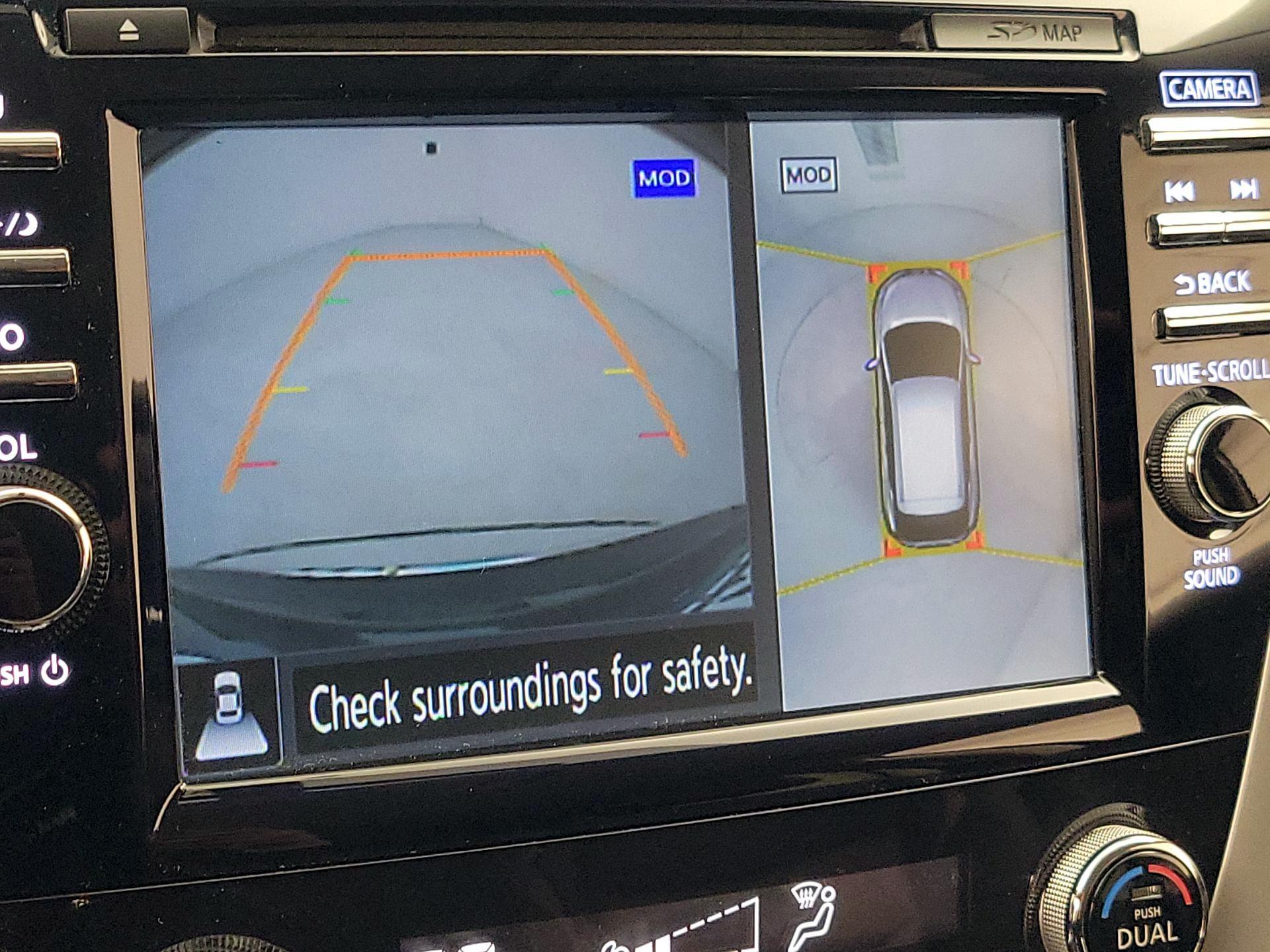 Thumbnail: 2016 Nissan Murano - 15