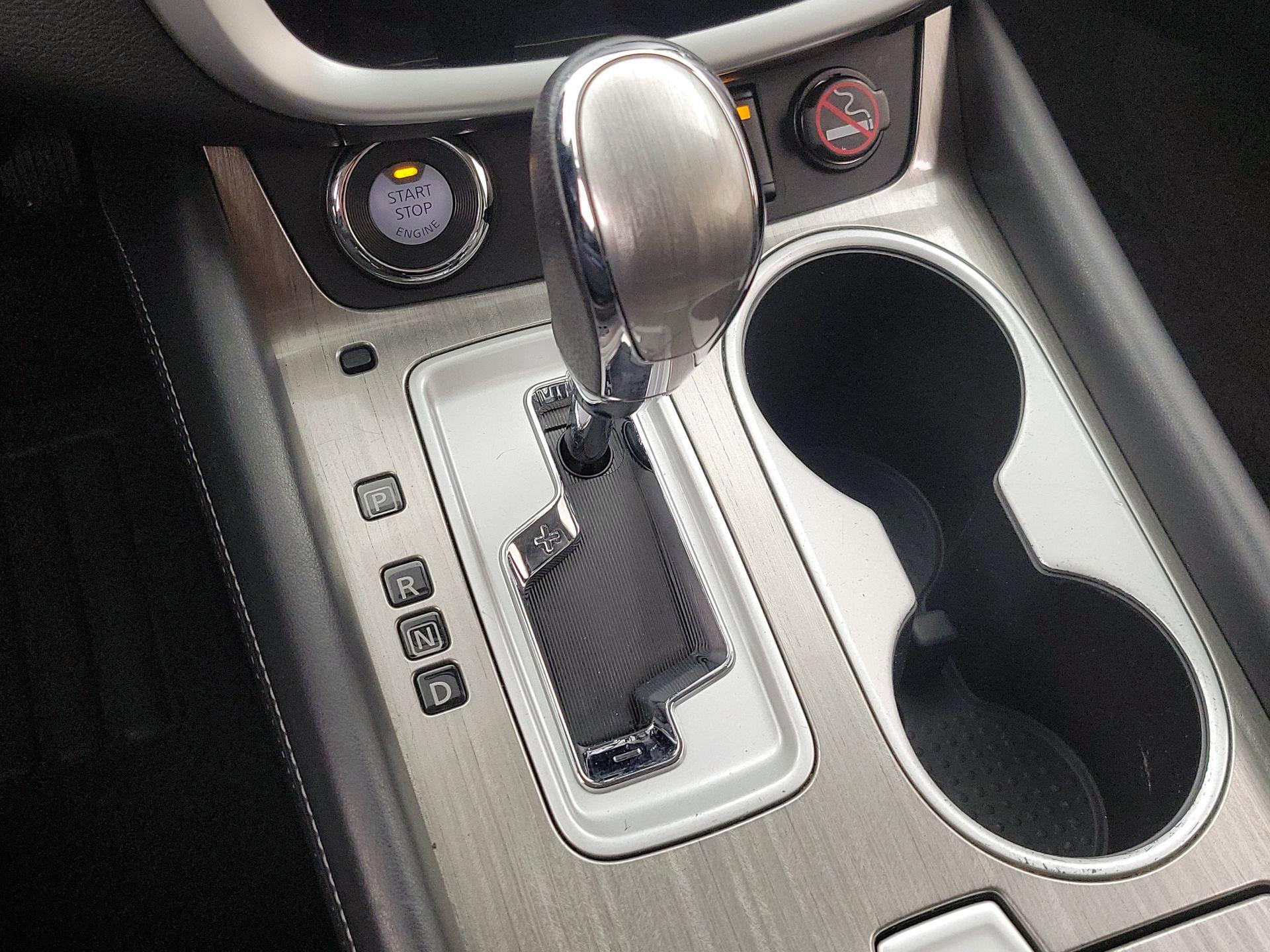 Thumbnail: 2016 Nissan Murano - 18