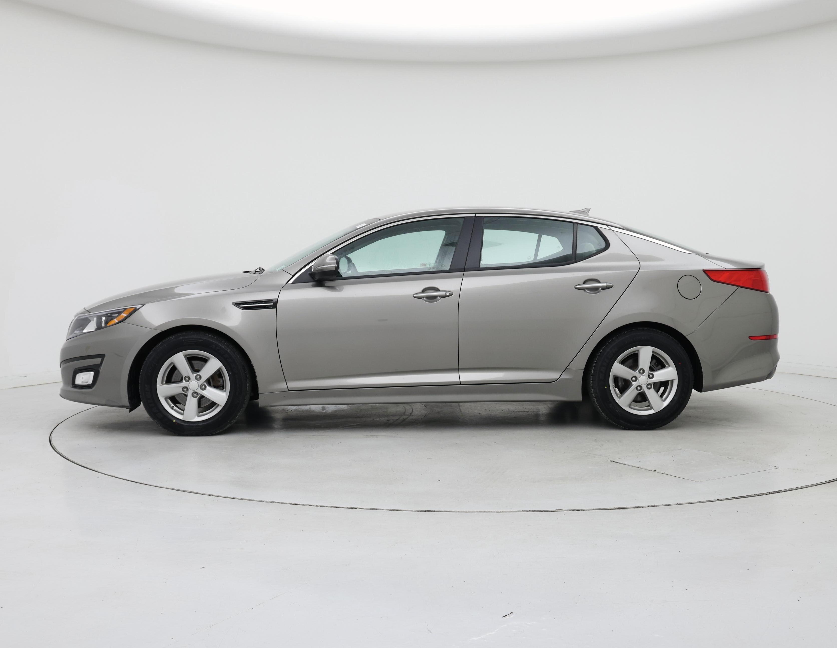 Thumbnail: 2014 Kia Optima - 3