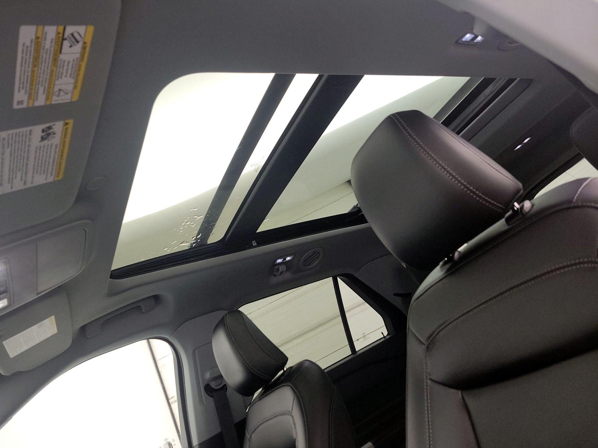 Thumbnail: 2022 Ford Explorer - 19