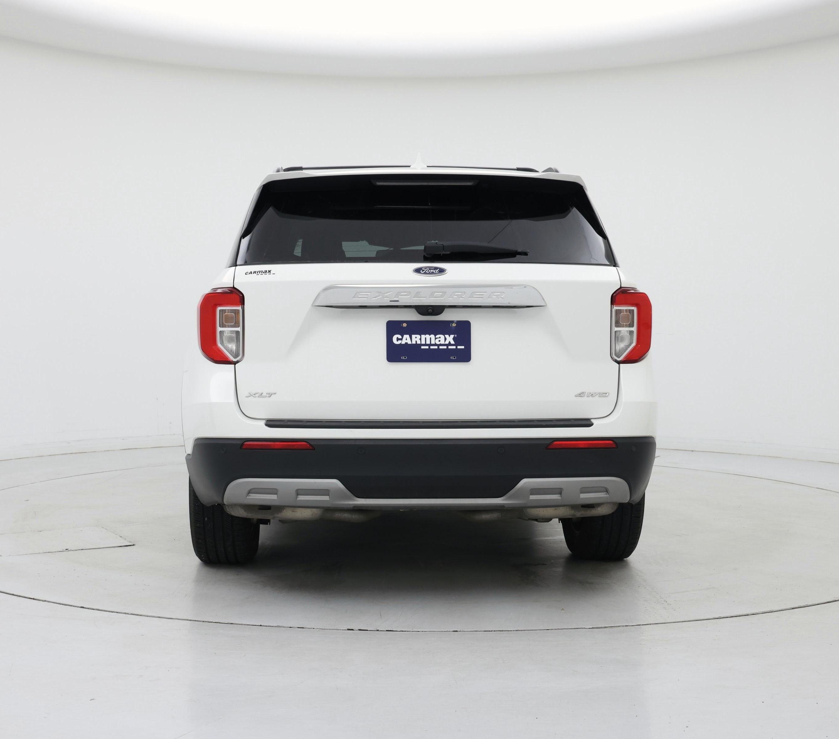 Thumbnail: 2022 Ford Explorer - 6