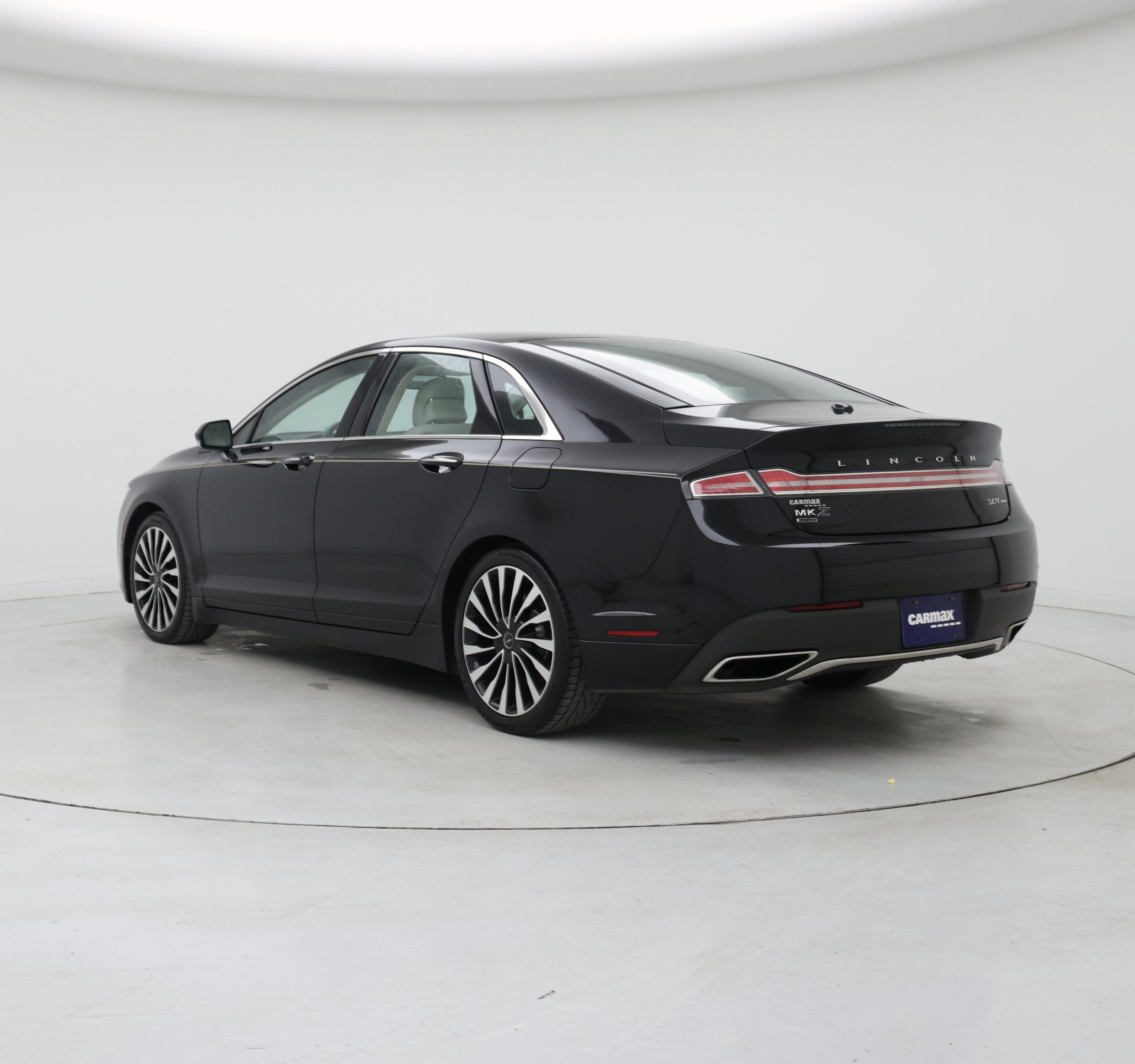 Thumbnail: 2017 Lincoln MKZ - 2