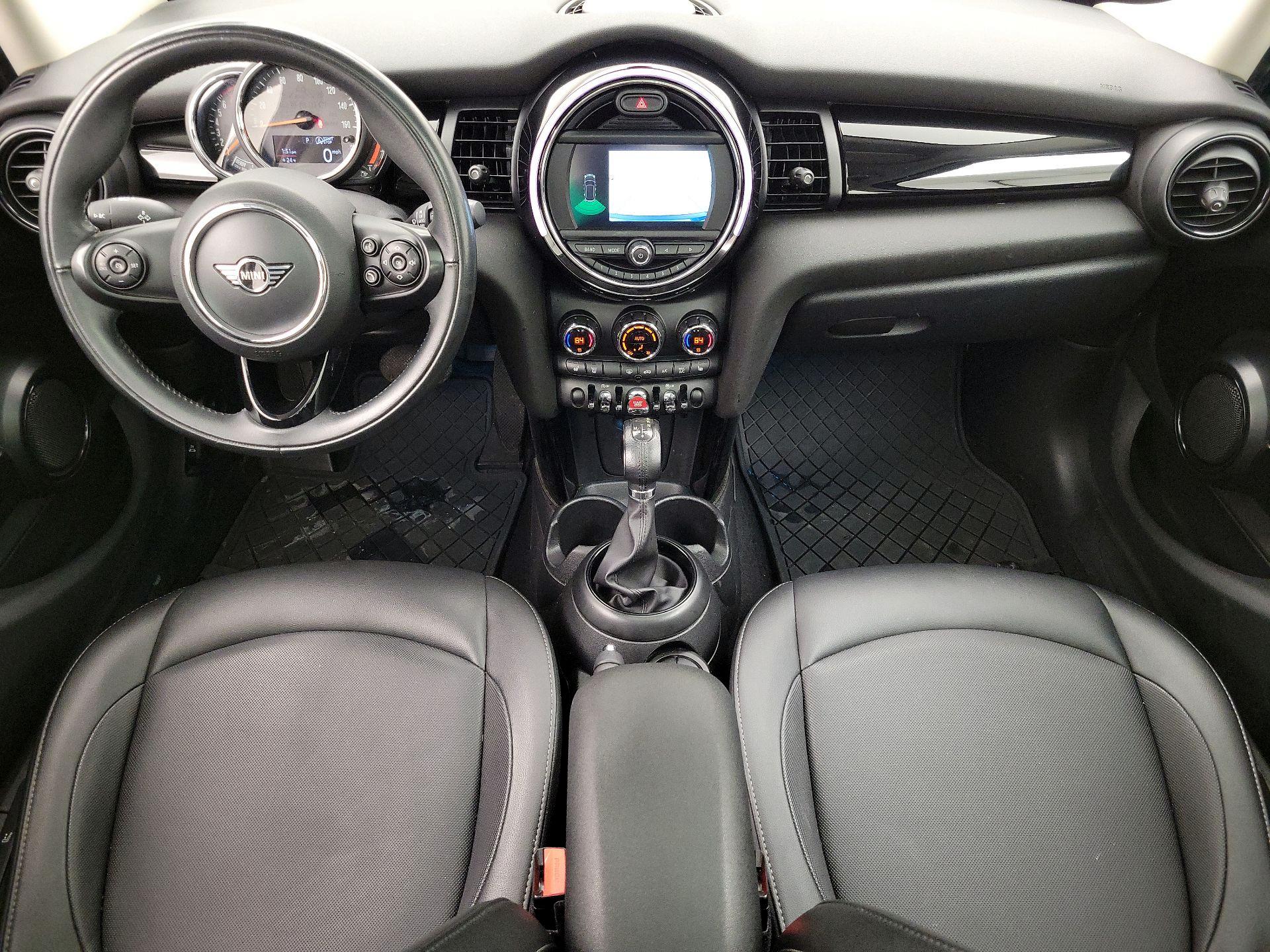 Thumbnail: 2019 MINI Cooper Hardtop - 9