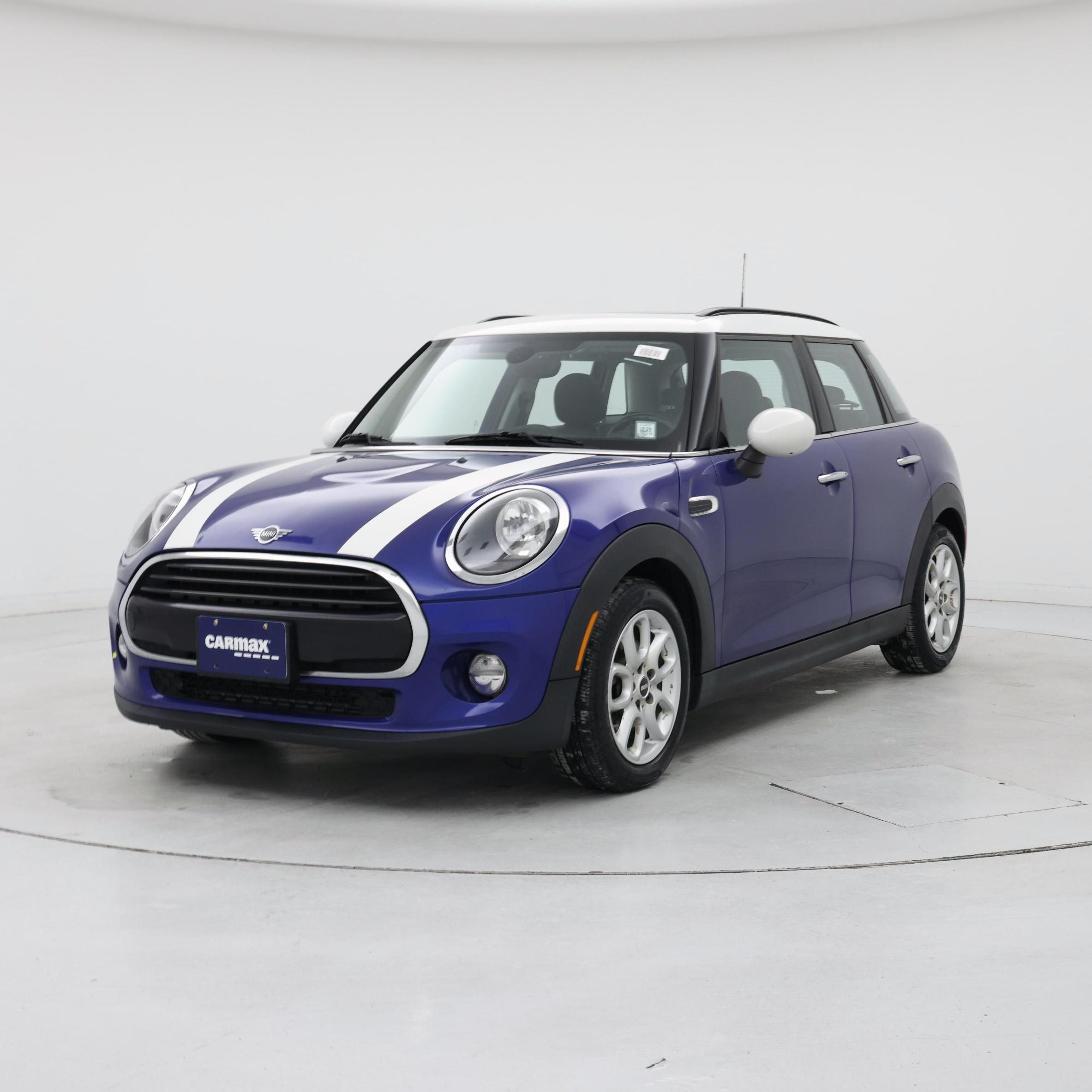 Thumbnail: 2019 MINI Cooper Hardtop - 4