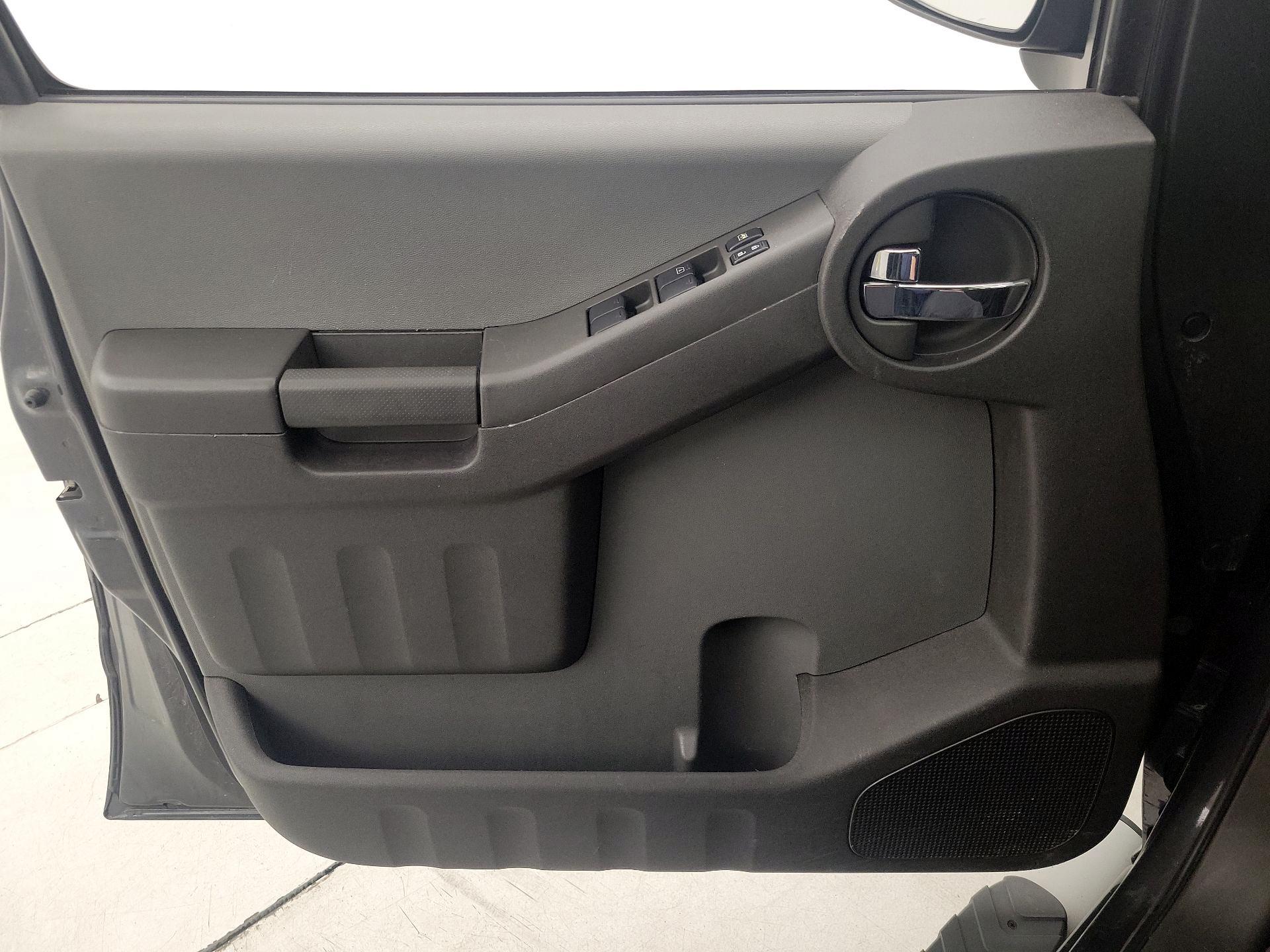 Thumbnail: 2015 Nissan Xterra - 12