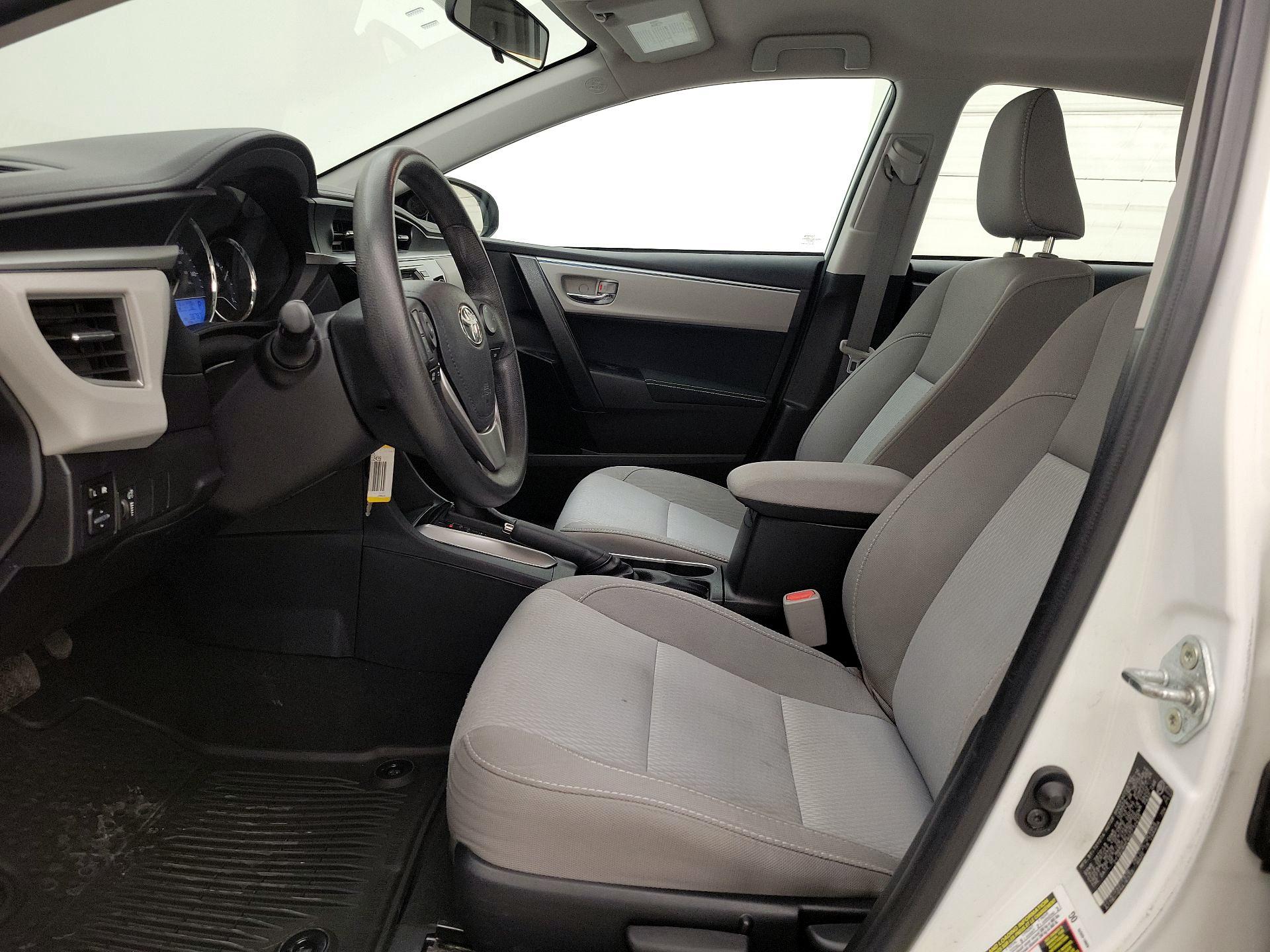 Thumbnail: 2016 Toyota Corolla - 11