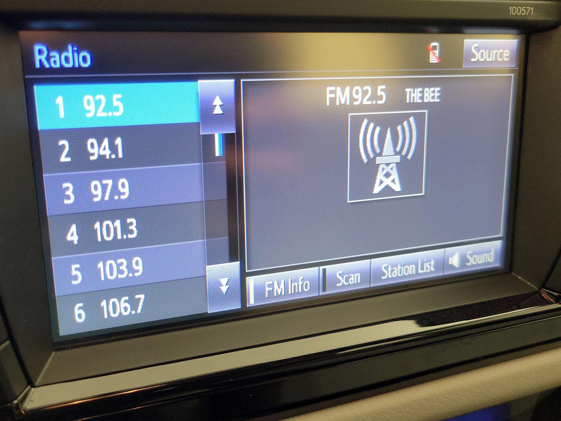 Thumbnail: 2016 Toyota Corolla - 15