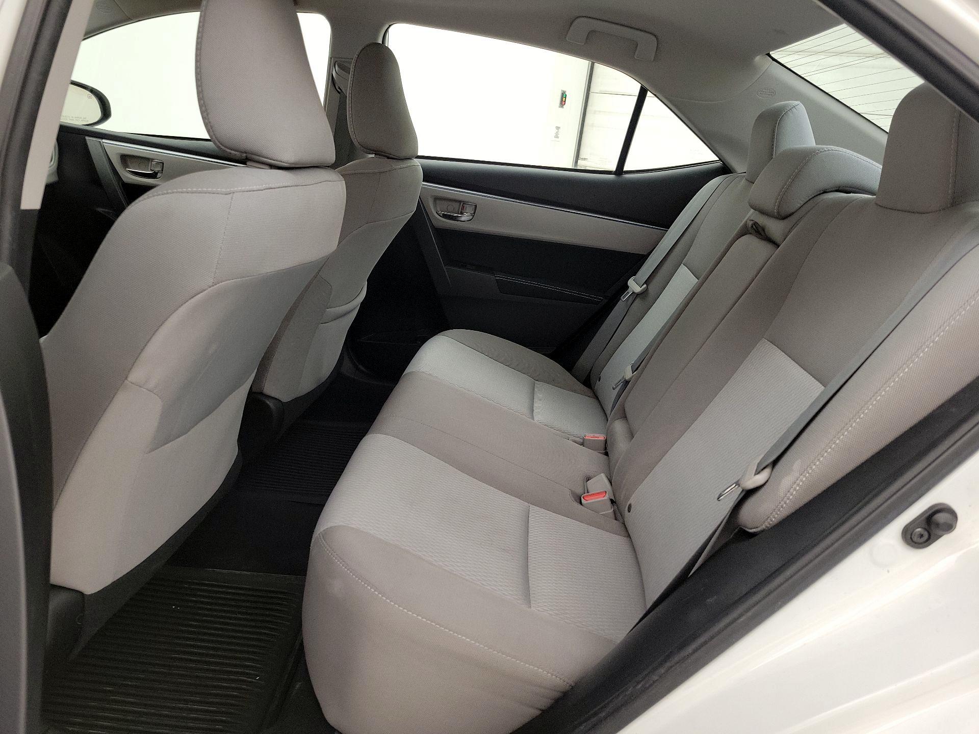 Thumbnail: 2016 Toyota Corolla - 19