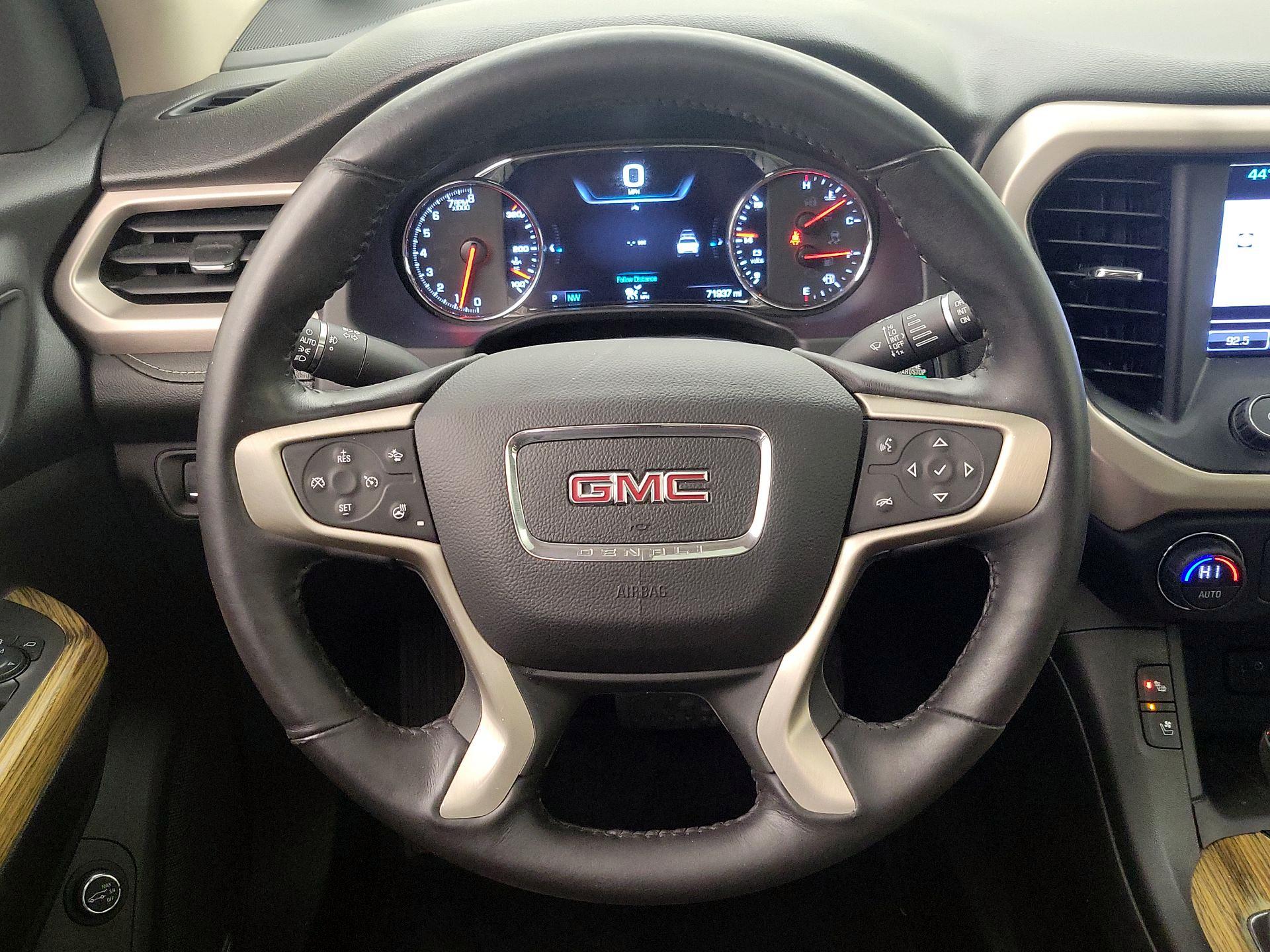 Thumbnail: 2017 GMC Acadia - 10