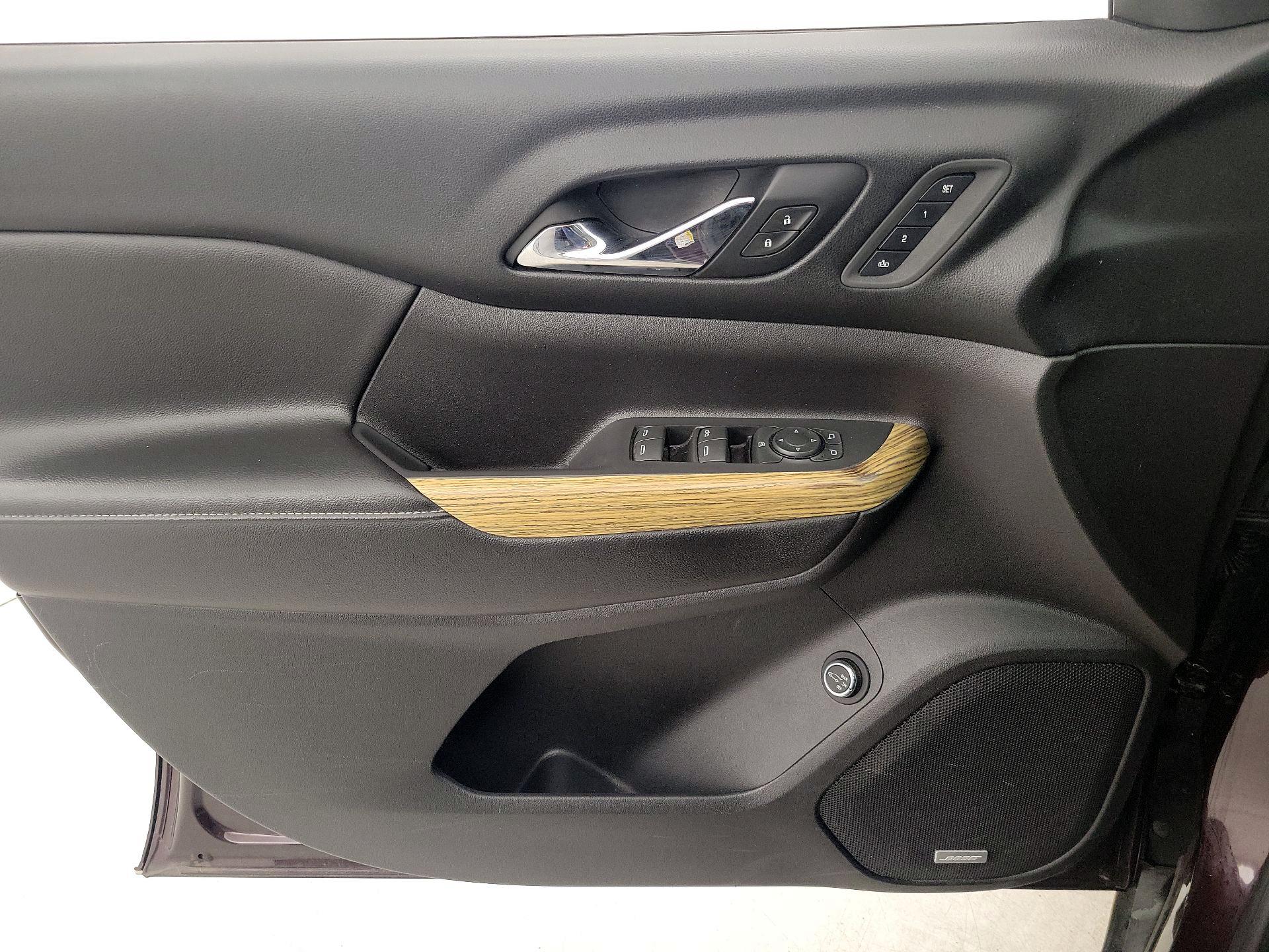 Thumbnail: 2017 GMC Acadia - 12