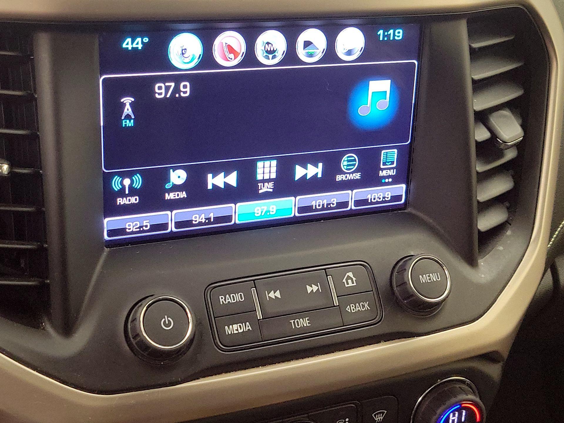 Thumbnail: 2017 GMC Acadia - 16