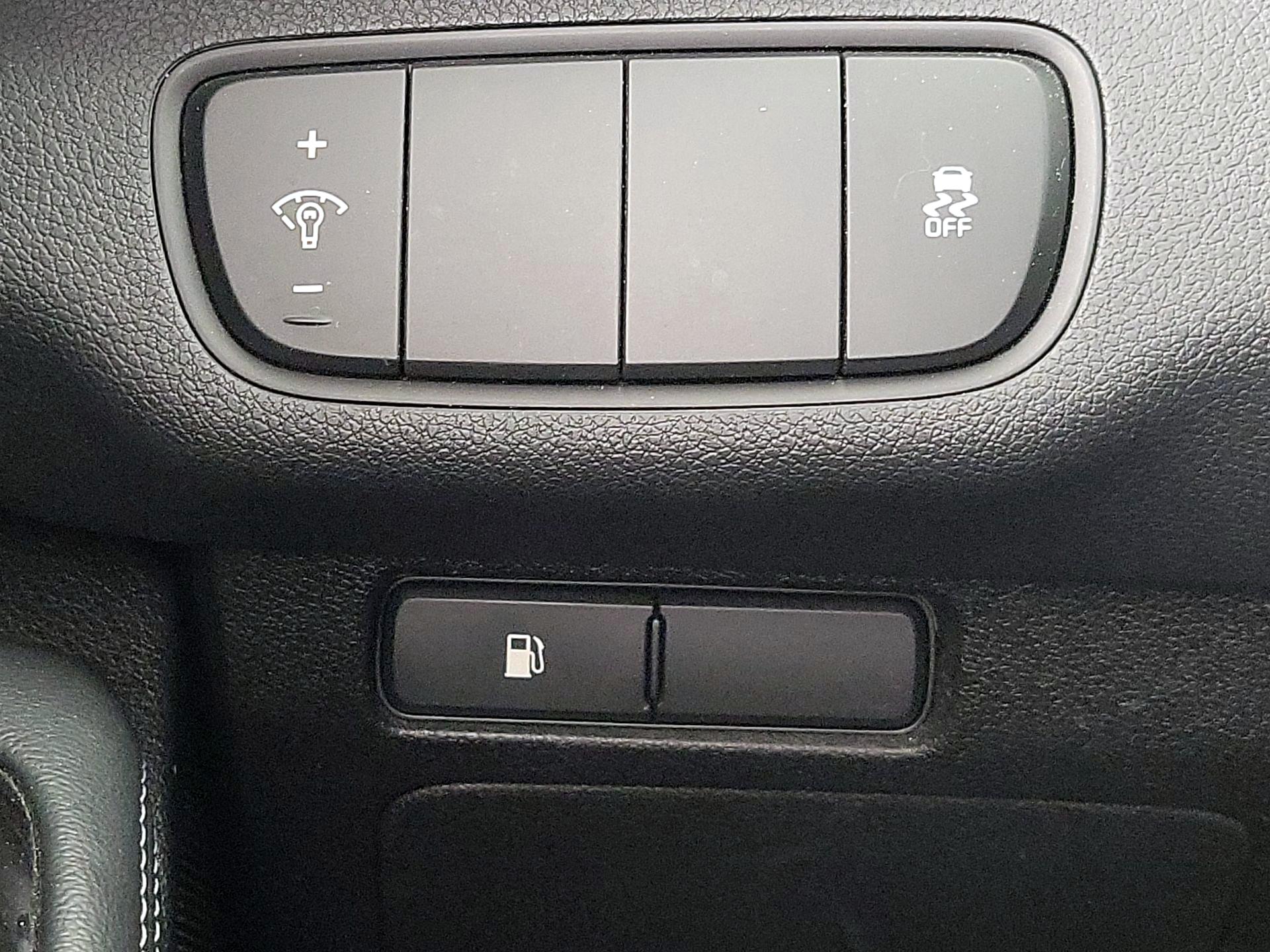 Thumbnail: 2016 Kia Sorento - 13