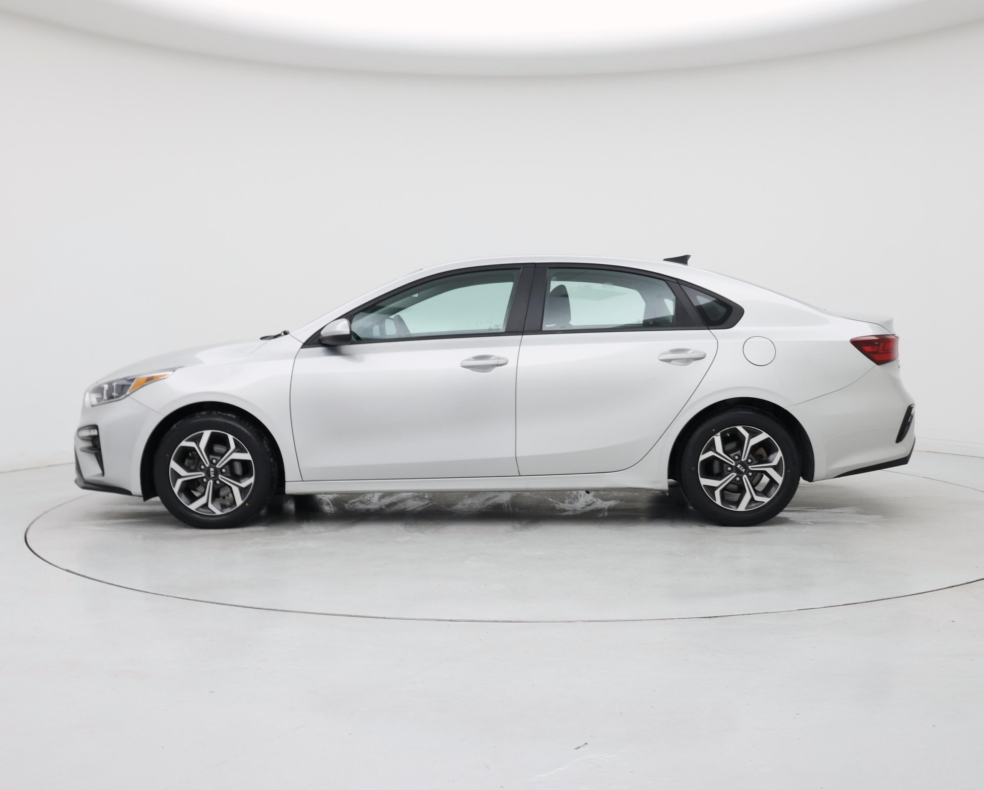 Thumbnail: 2019 Kia Forte - 3