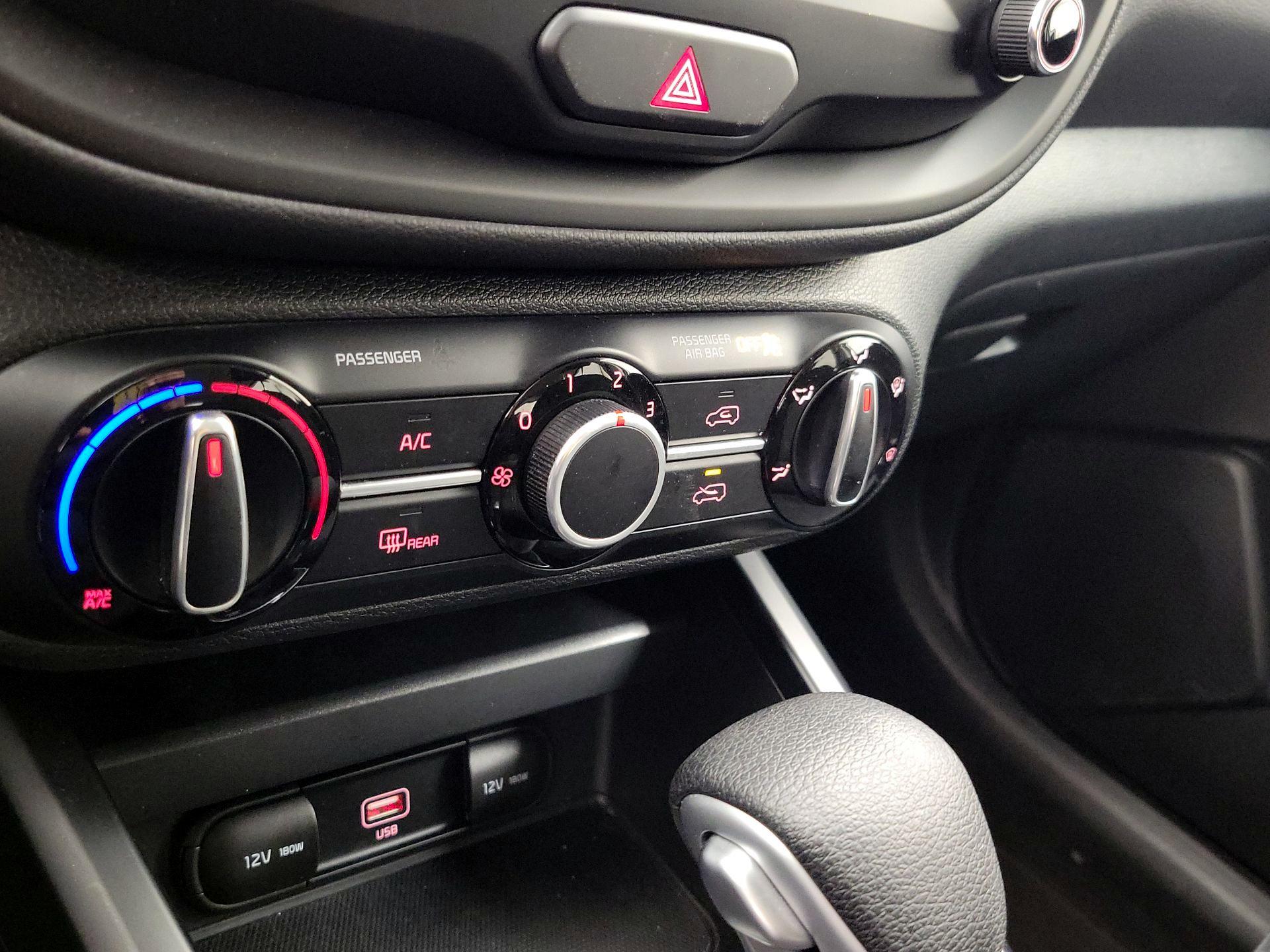 Thumbnail: 2021 Kia Soul - 17