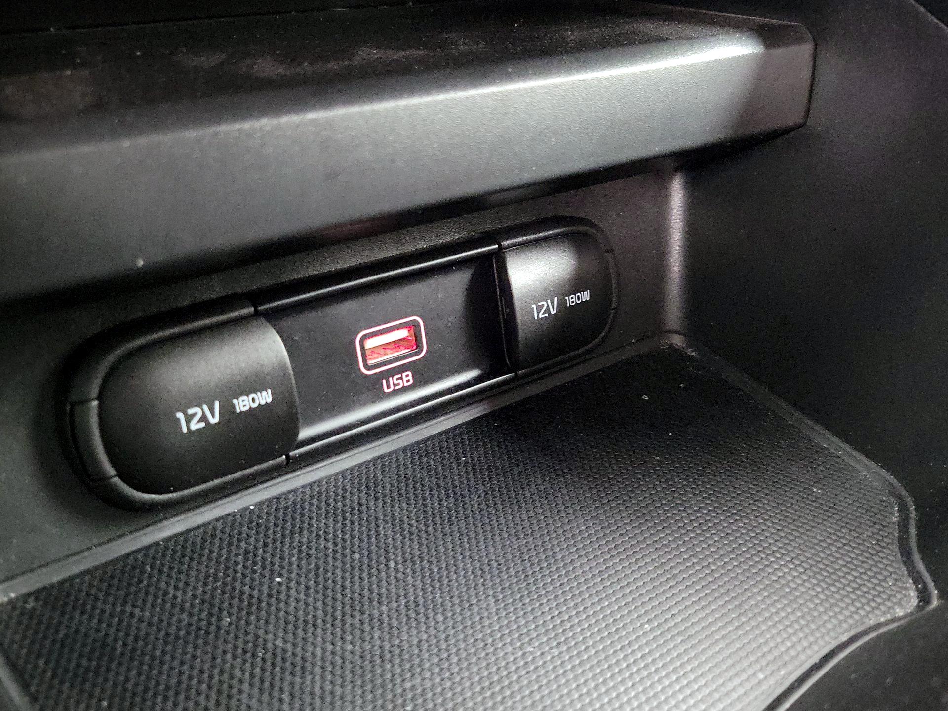 Thumbnail: 2021 Kia Soul - 19