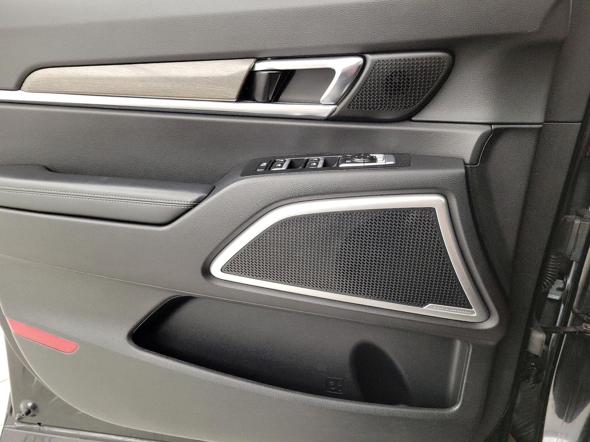 Thumbnail: 2021 Kia Telluride - 12