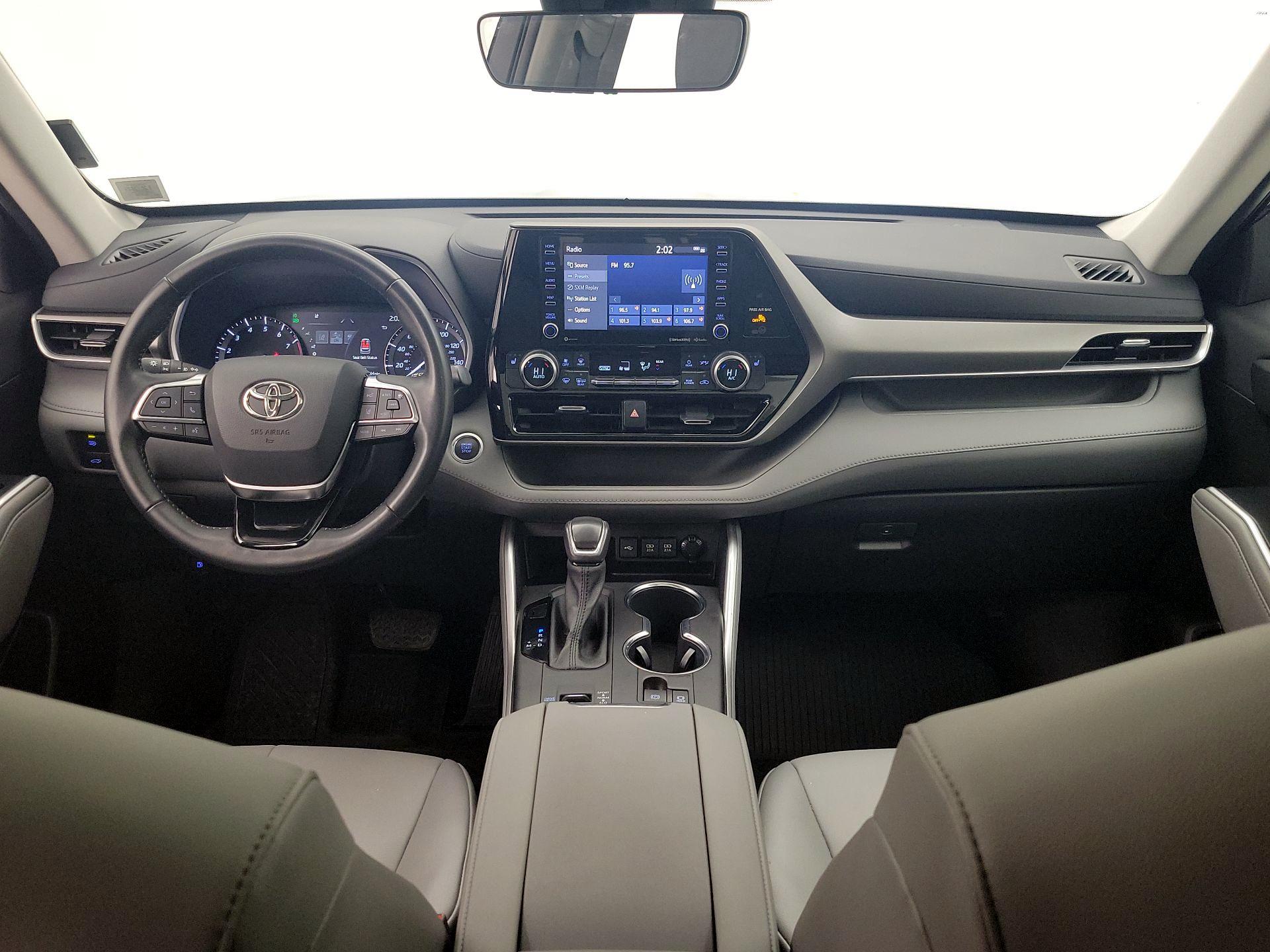 Thumbnail: 2021 Toyota Highlander - 9