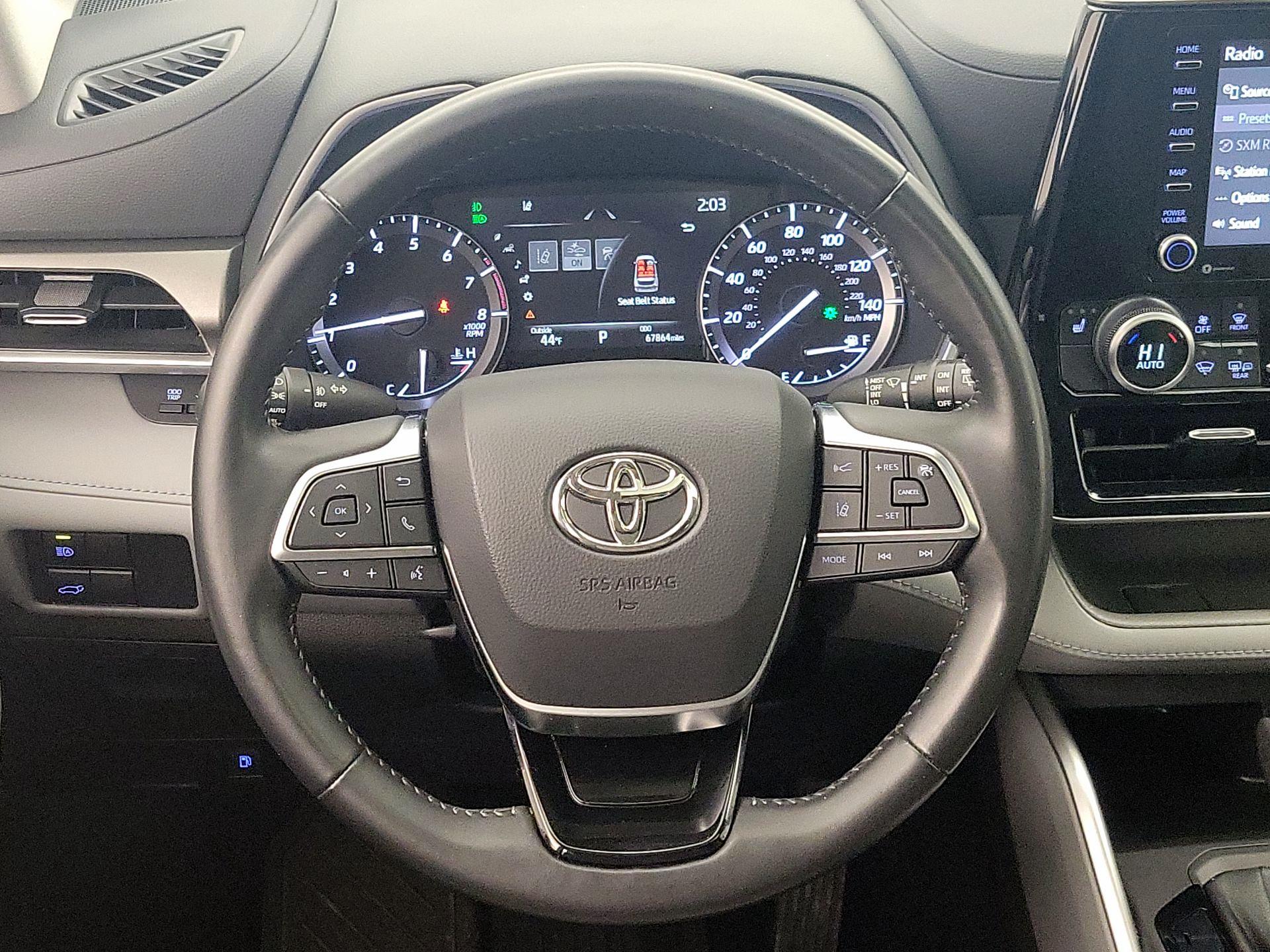 Thumbnail: 2021 Toyota Highlander - 10